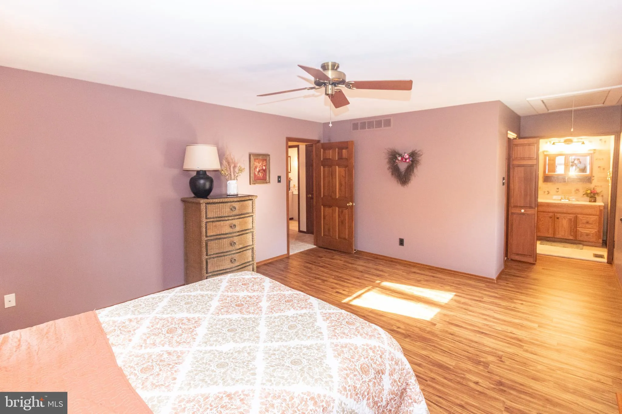 Atco, New Jersey 08004, United States, 3 Bedrooms Bedrooms, ,3 BathroomsBathrooms,Residential,Pending,18259