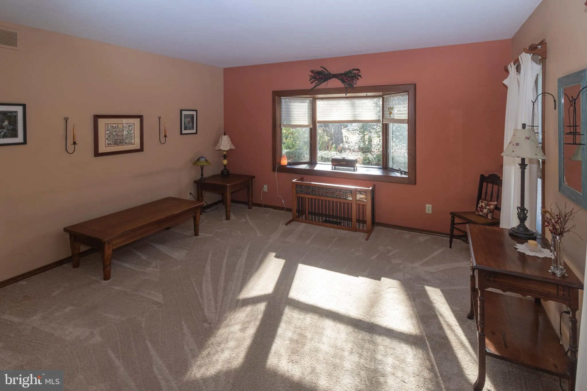 Atco, New Jersey 08004, United States, 3 Bedrooms Bedrooms, ,3 BathroomsBathrooms,Residential,Pending,18259