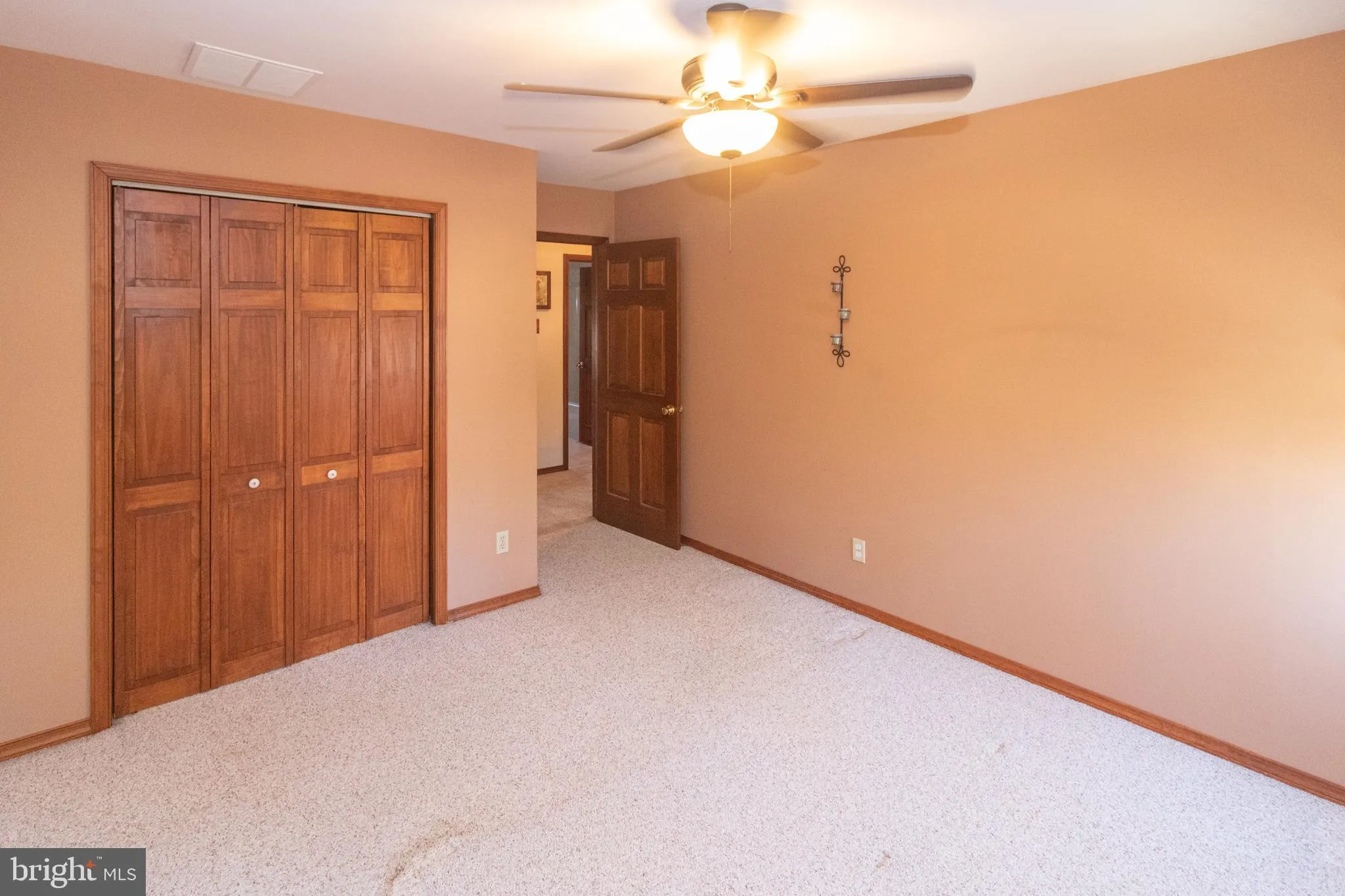 Atco, New Jersey 08004, United States, 3 Bedrooms Bedrooms, ,3 BathroomsBathrooms,Residential,Pending,18259