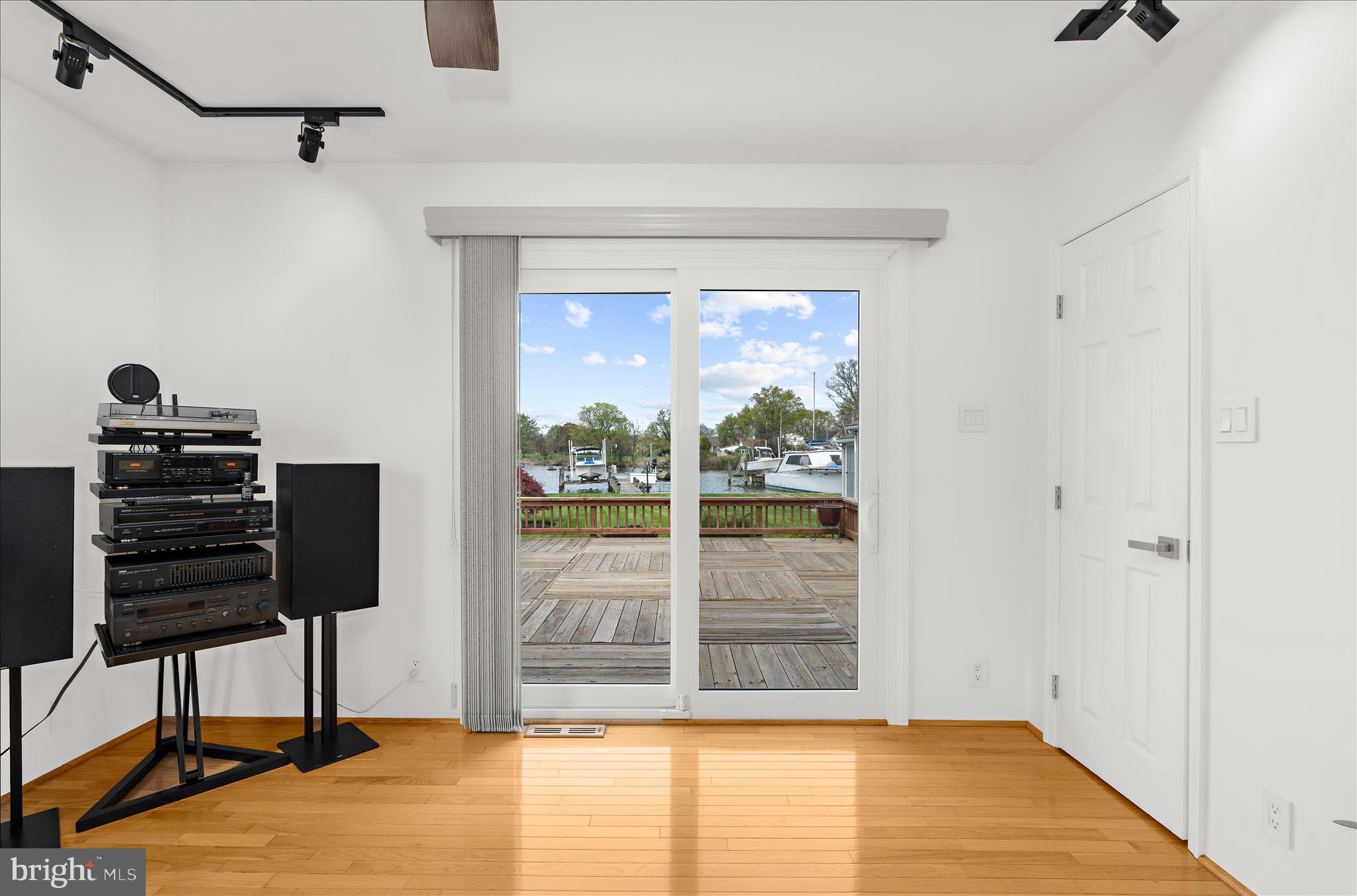 MURRAY POINT - Residential