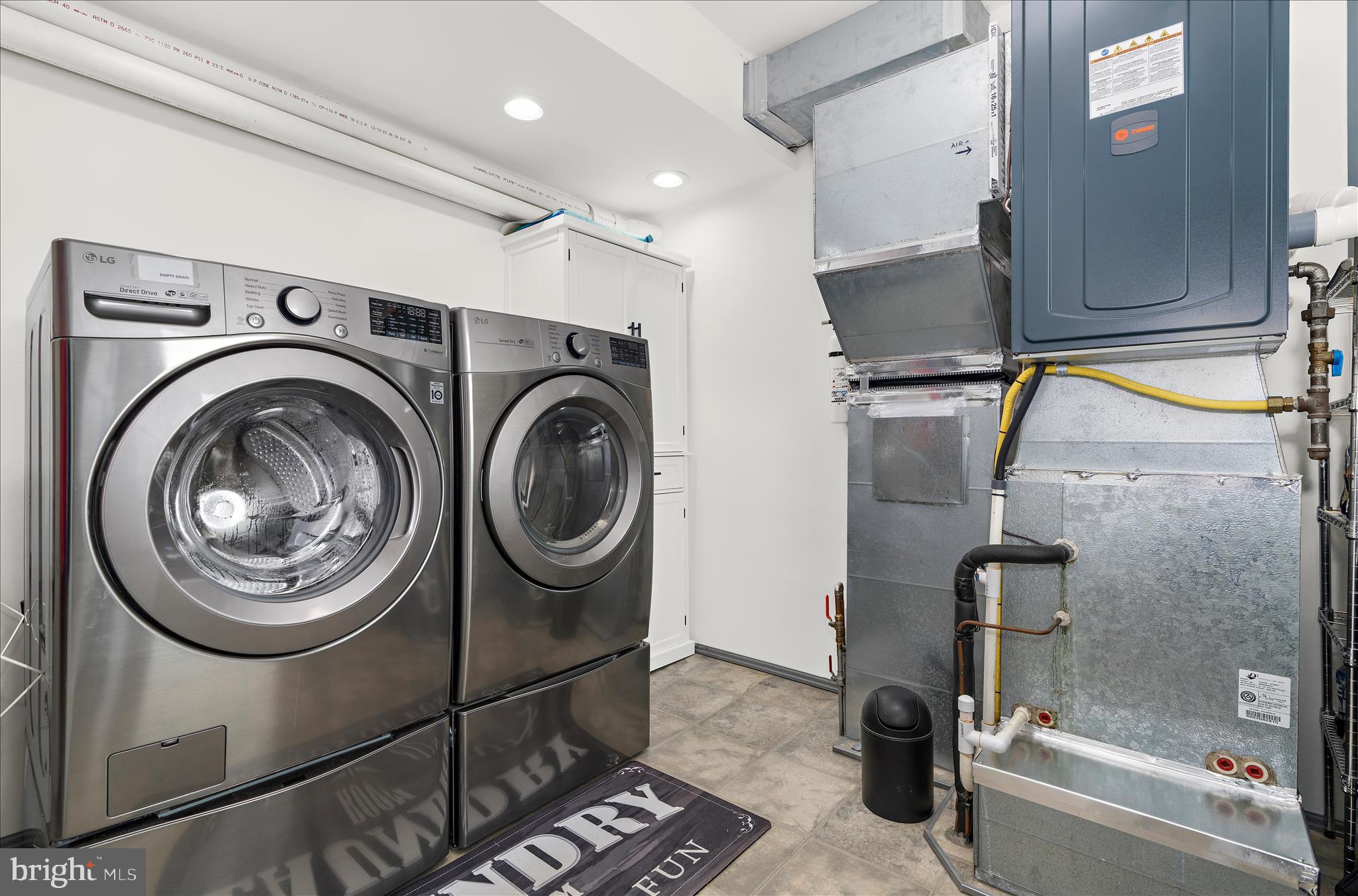 MURRAY POINT - Residential