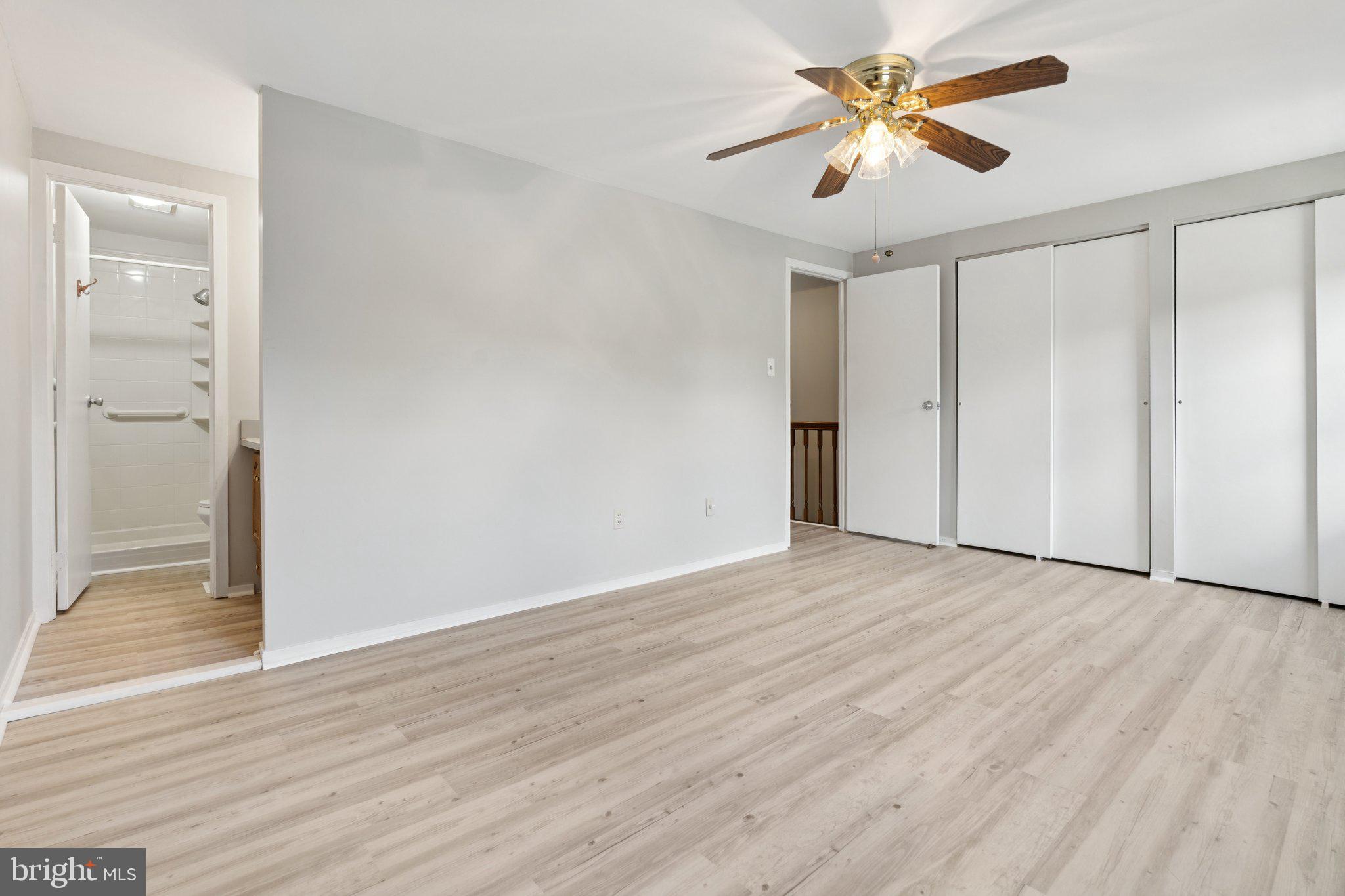 SEVEN COURTS - Residential Lease