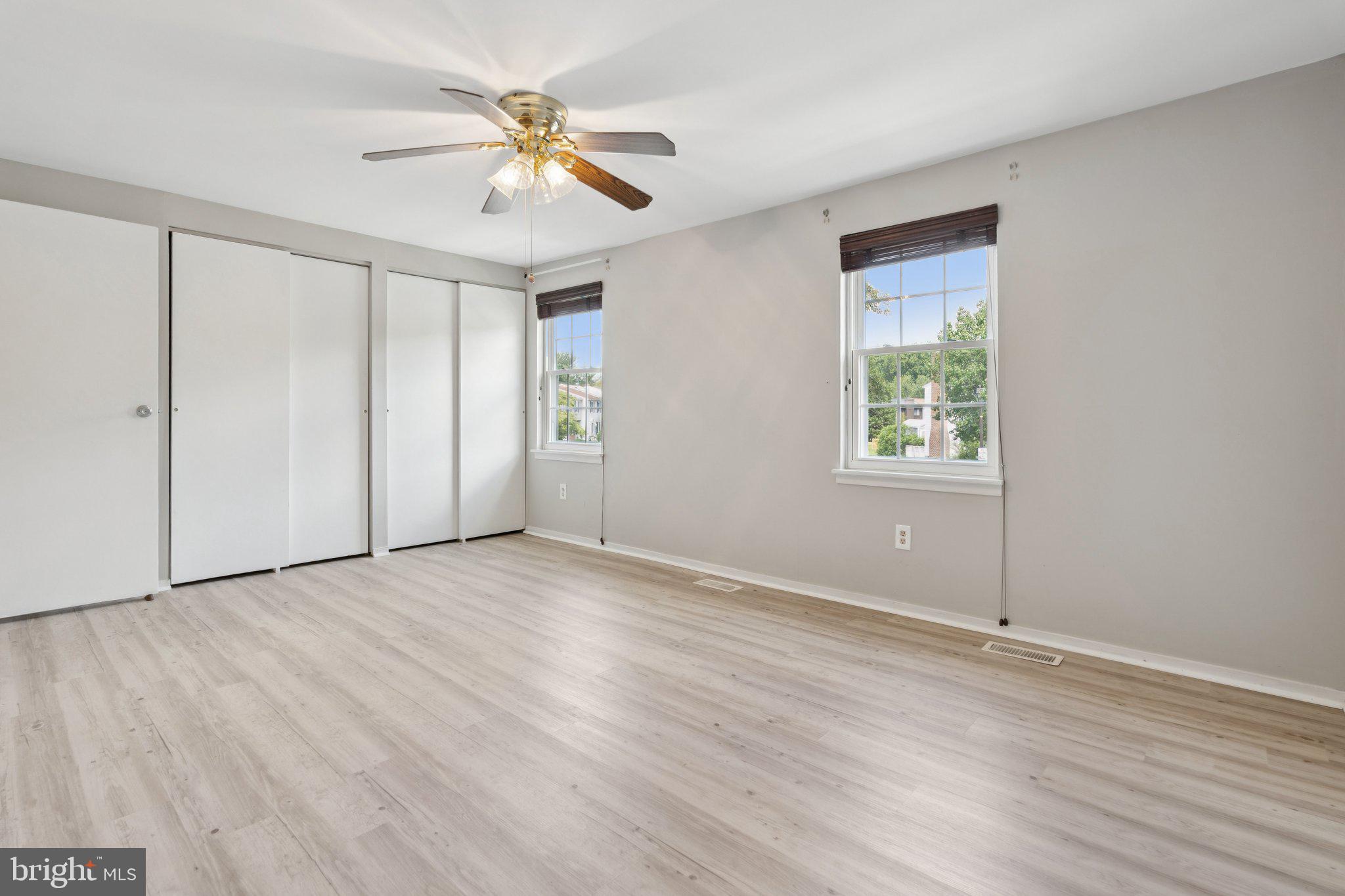 SEVEN COURTS - Residential Lease