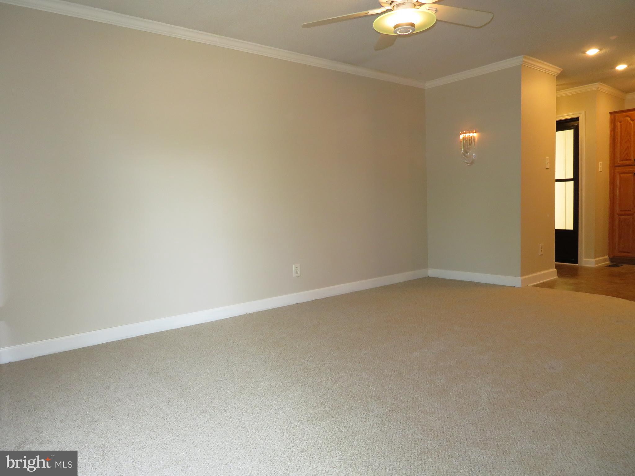 CHATHAM VIL OF TOW - Residential Lease