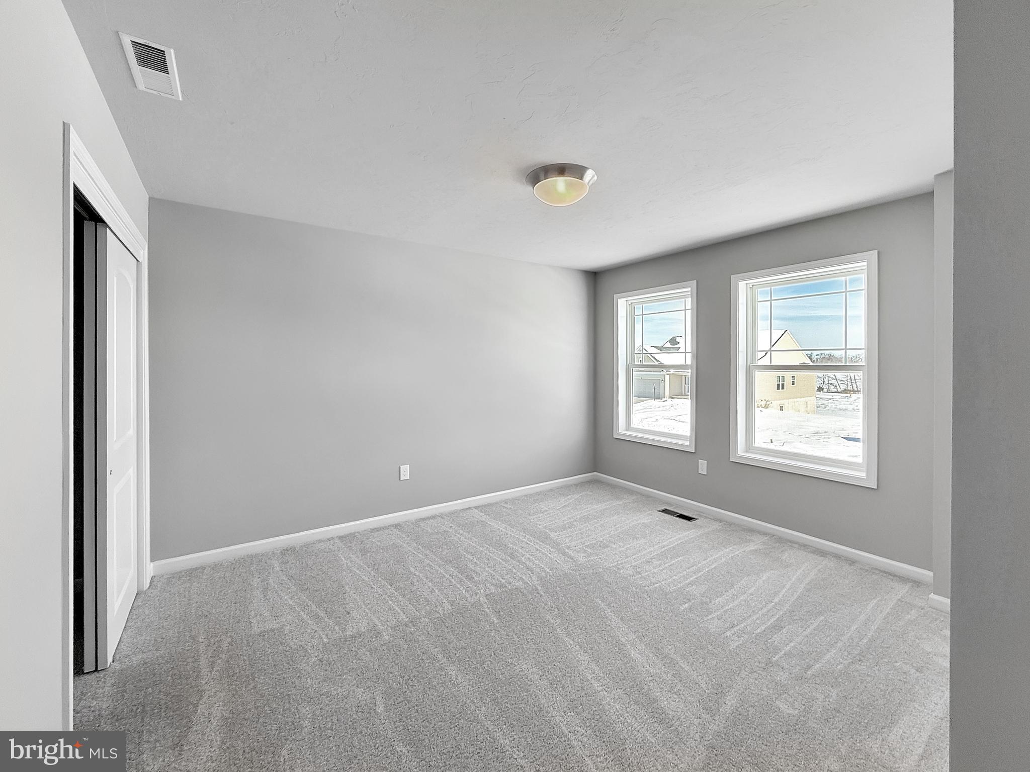 APPLEVIEW ESTATES - Residential