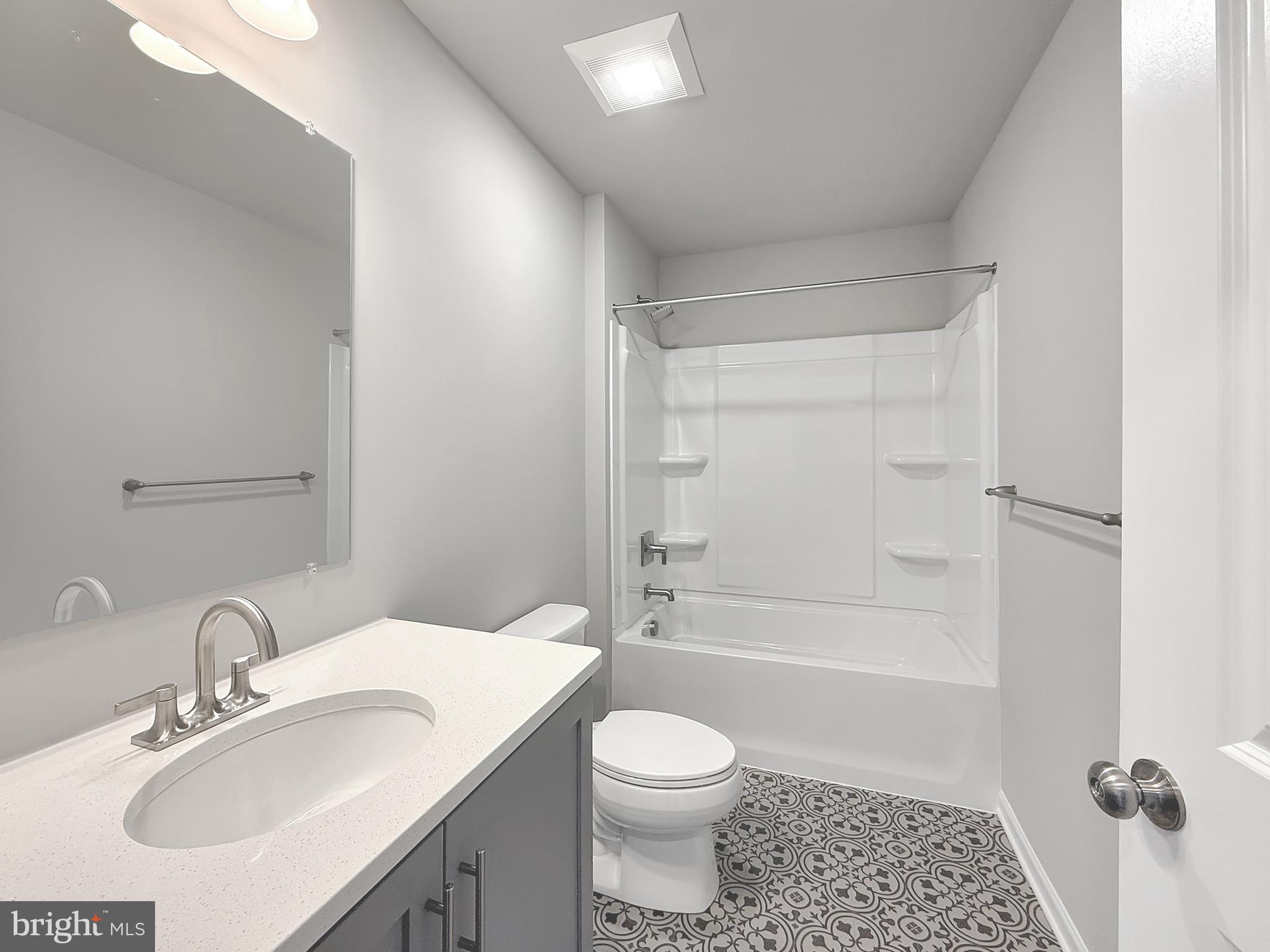 APPLEVIEW ESTATES - Residential