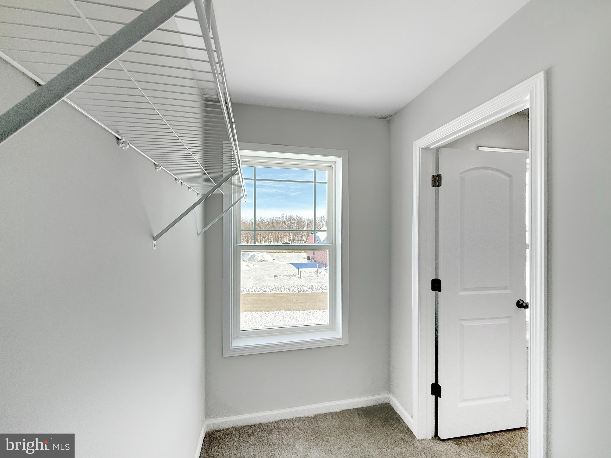 APPLEVIEW ESTATES - Residential