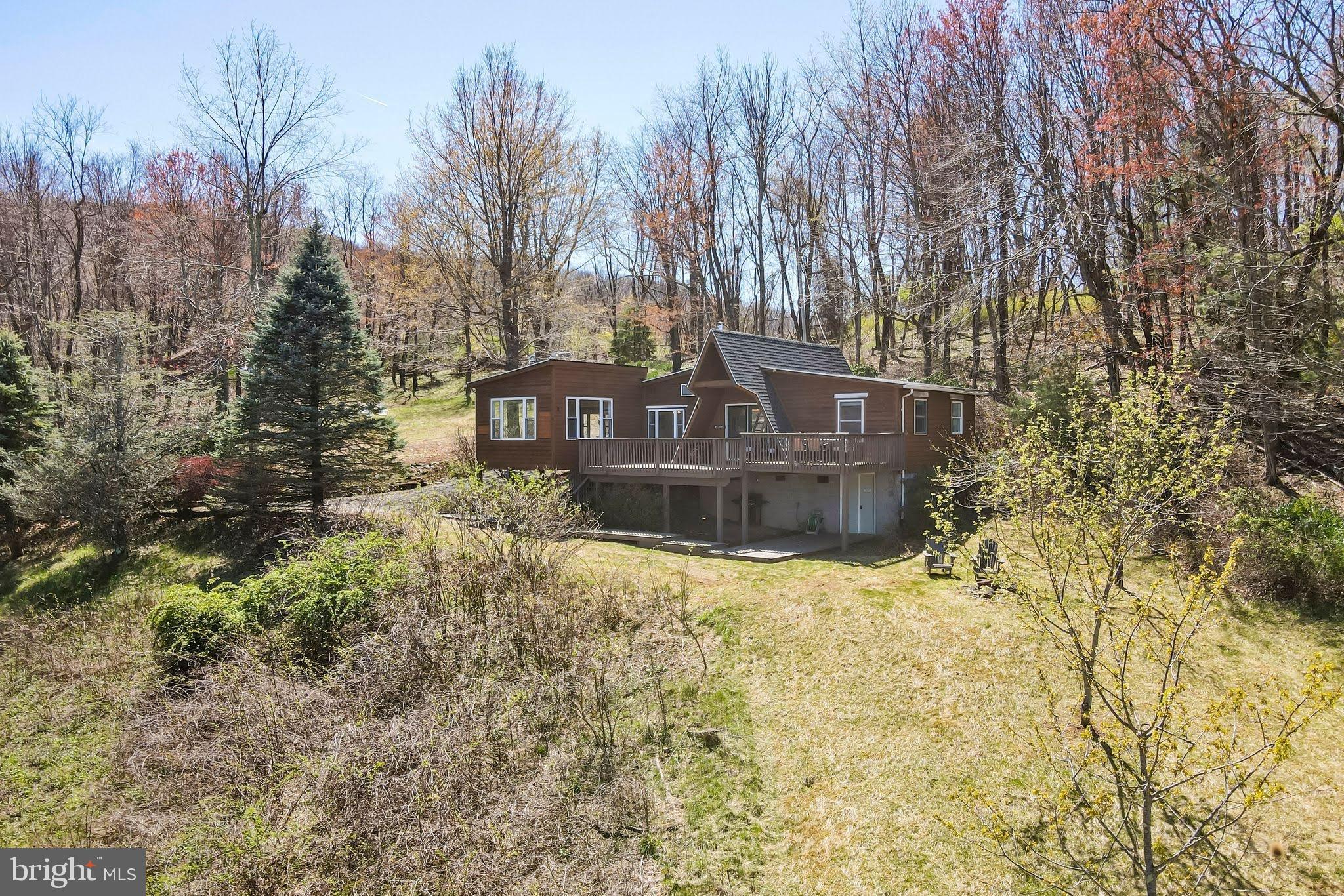 SKYLINE LAKES - Residential