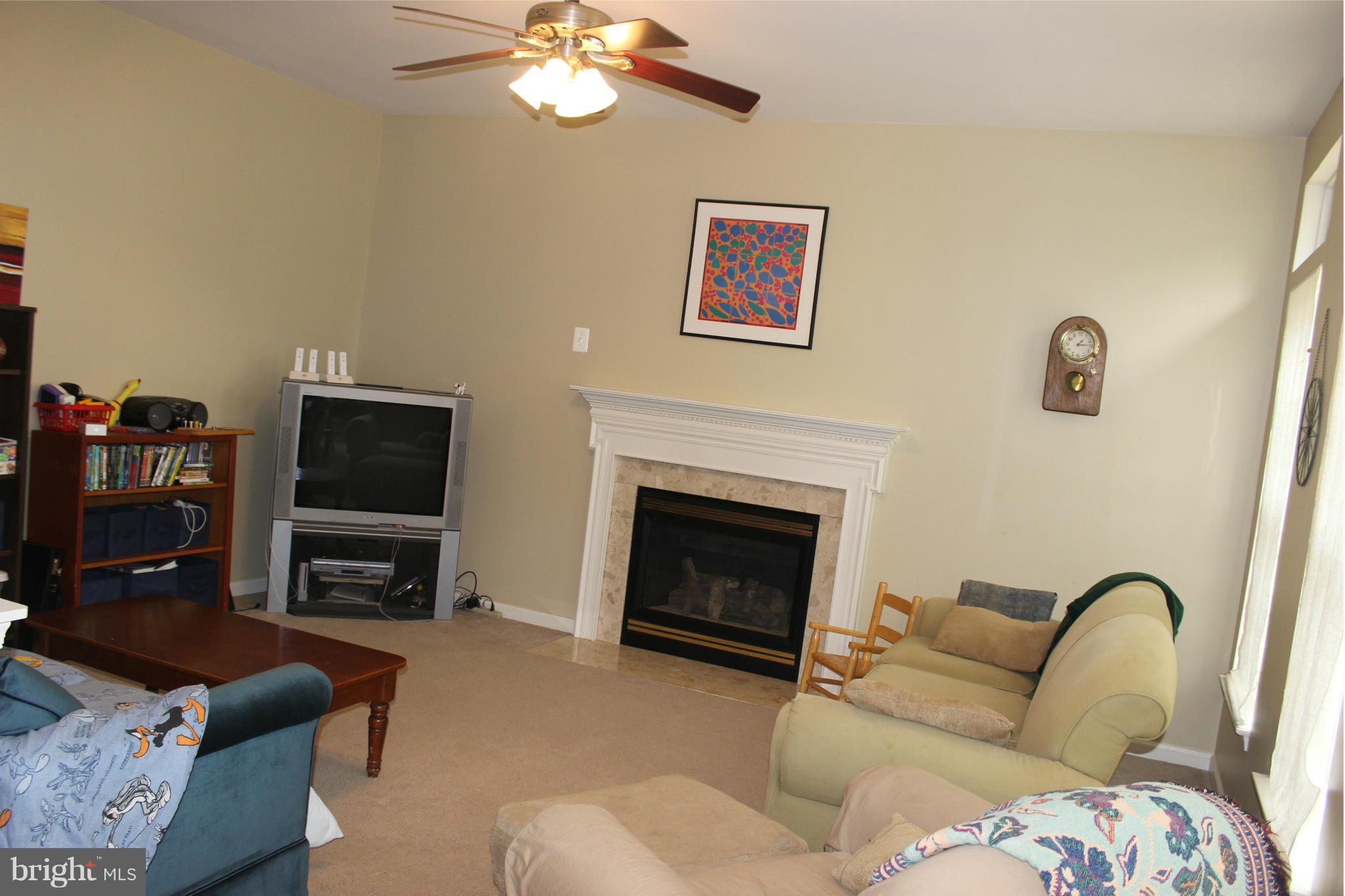 SOUTH RIDING - Residential