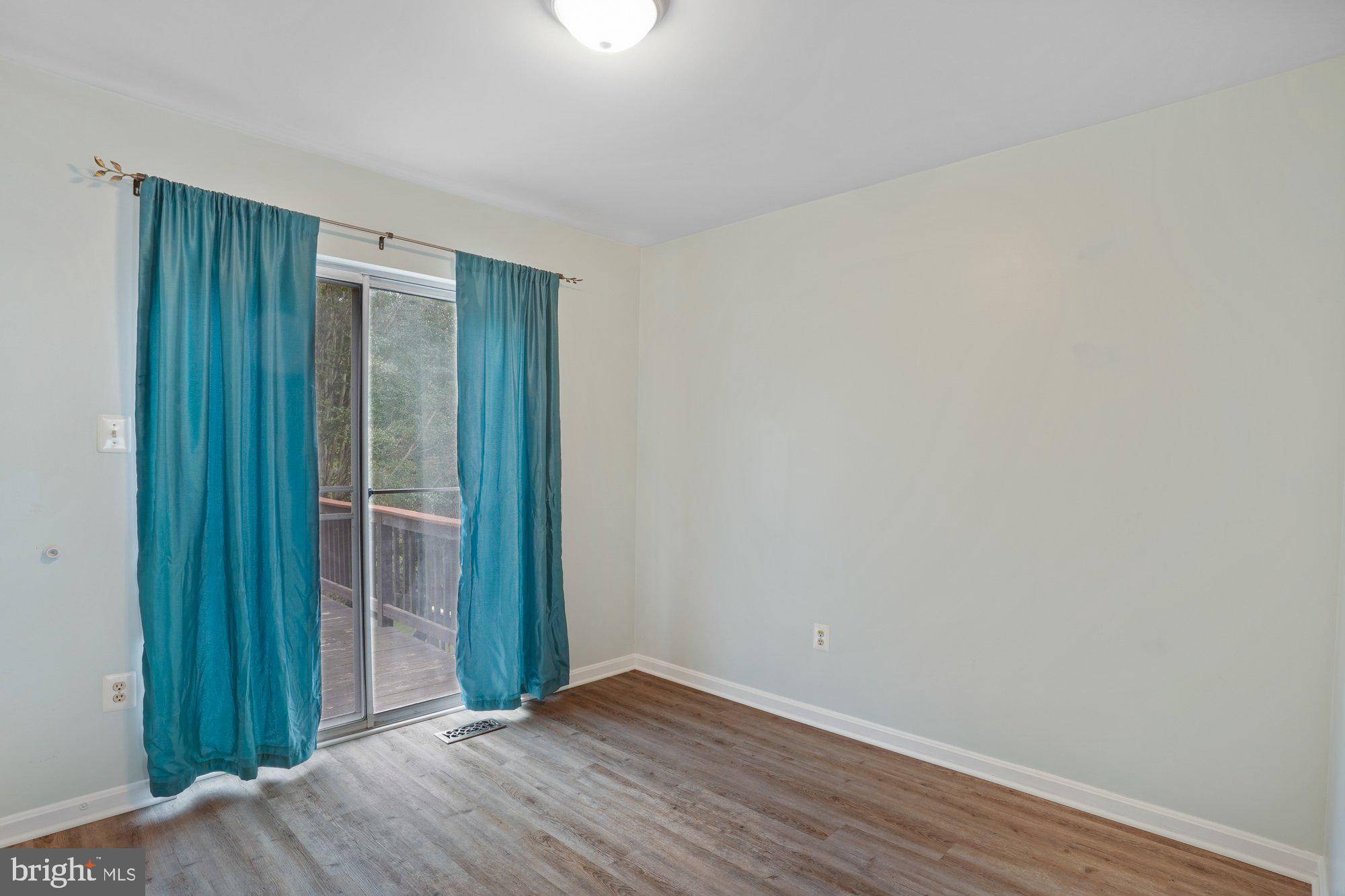 CONSTANT BRANCH - Residential