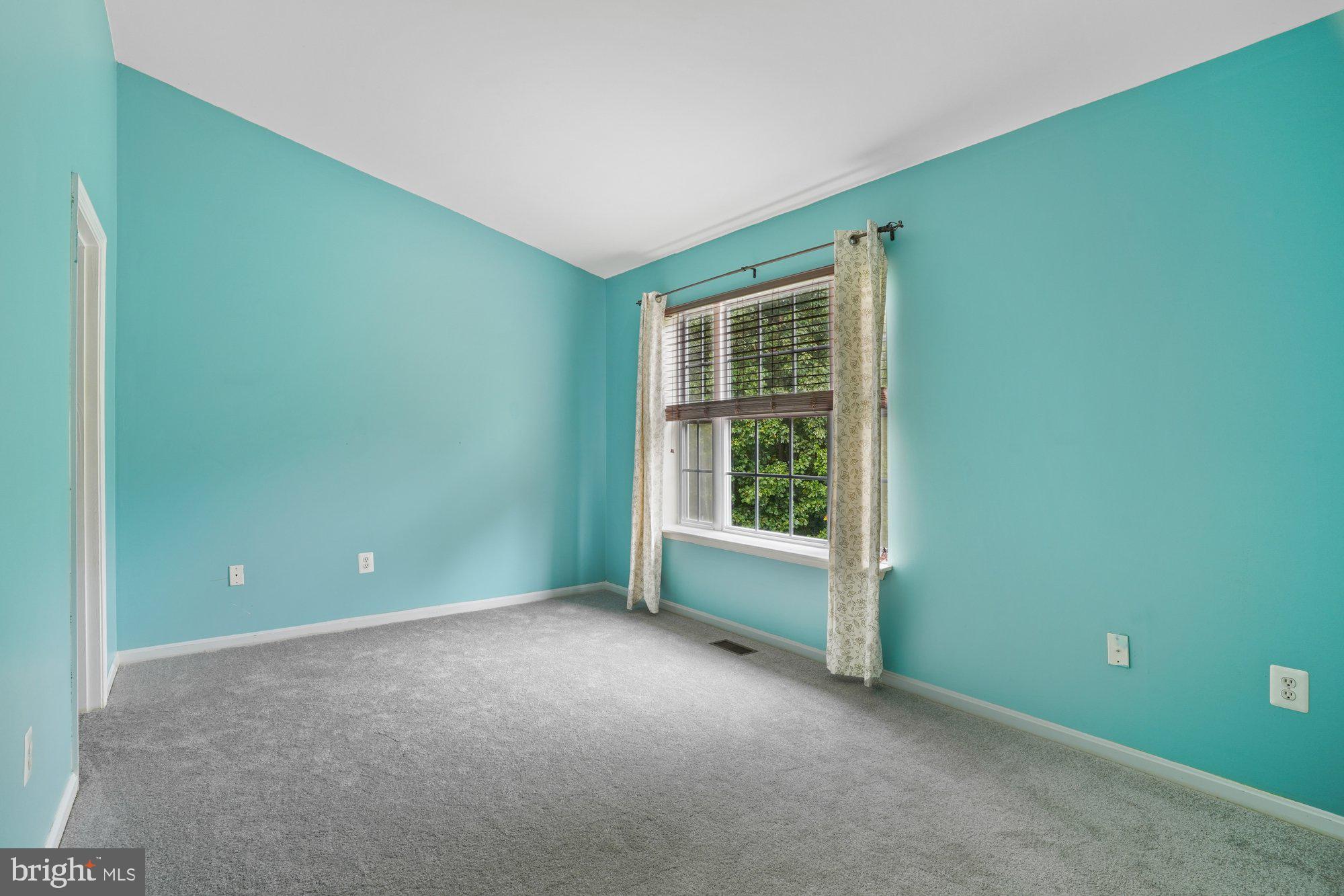 CONSTANT BRANCH - Residential