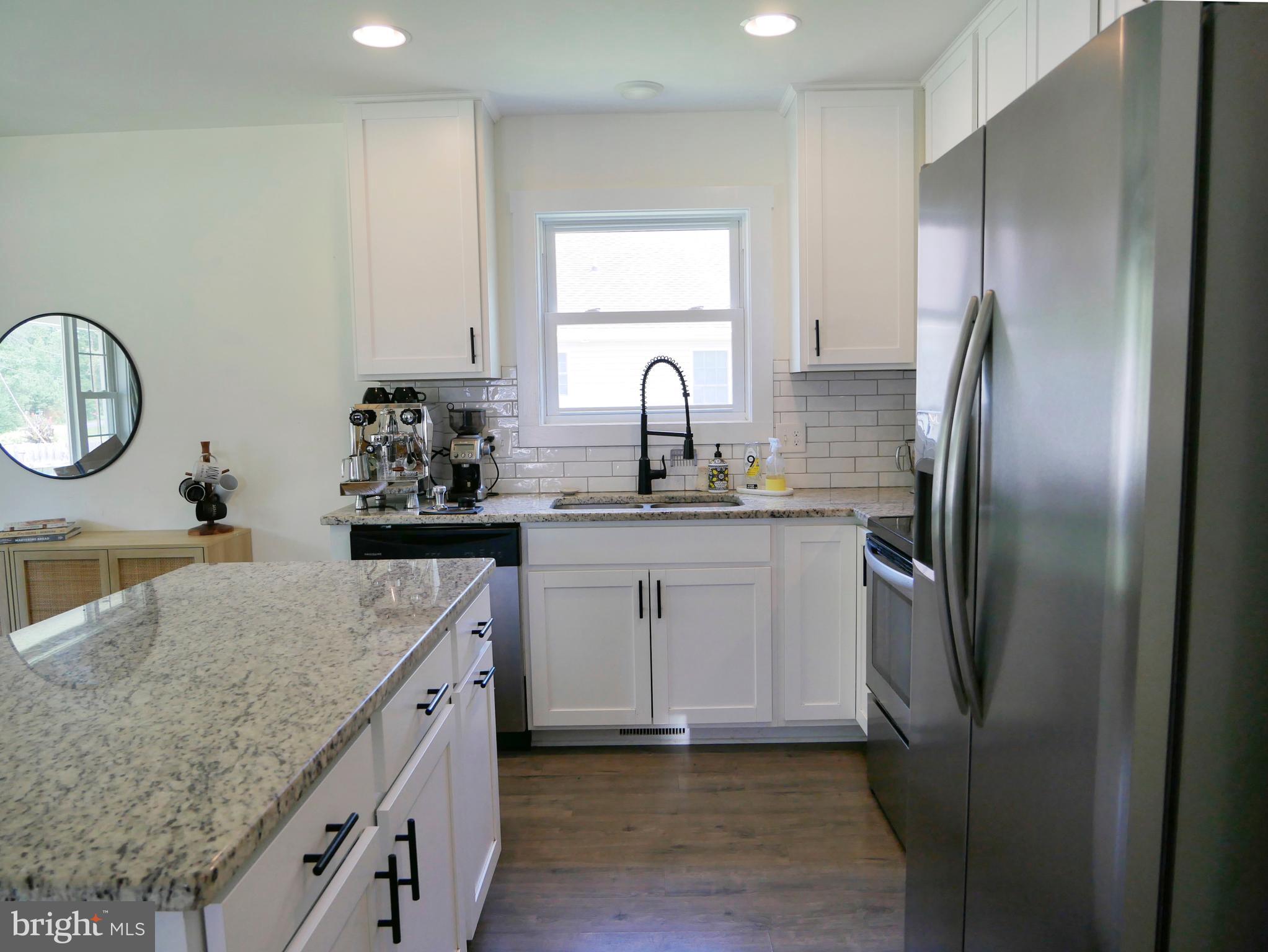 WESTMORELAND SHORES - Residential