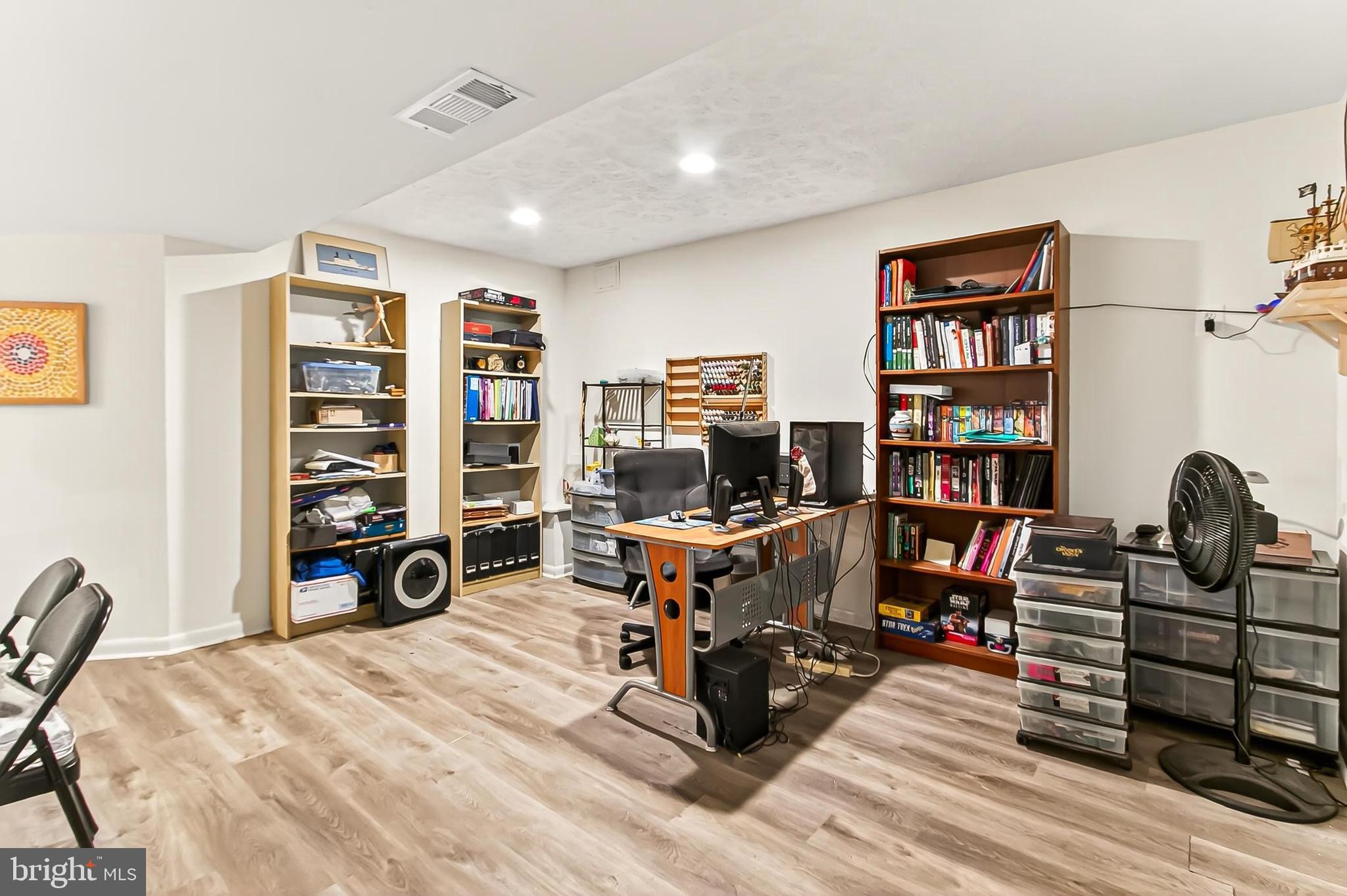 FAIRVIEW - Residential