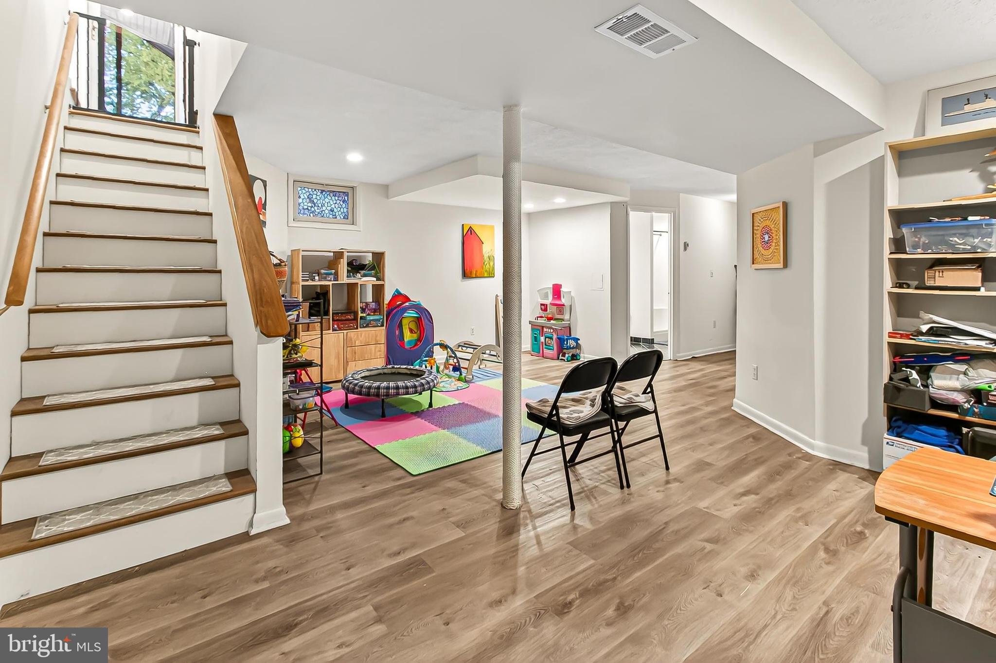 FAIRVIEW - Residential