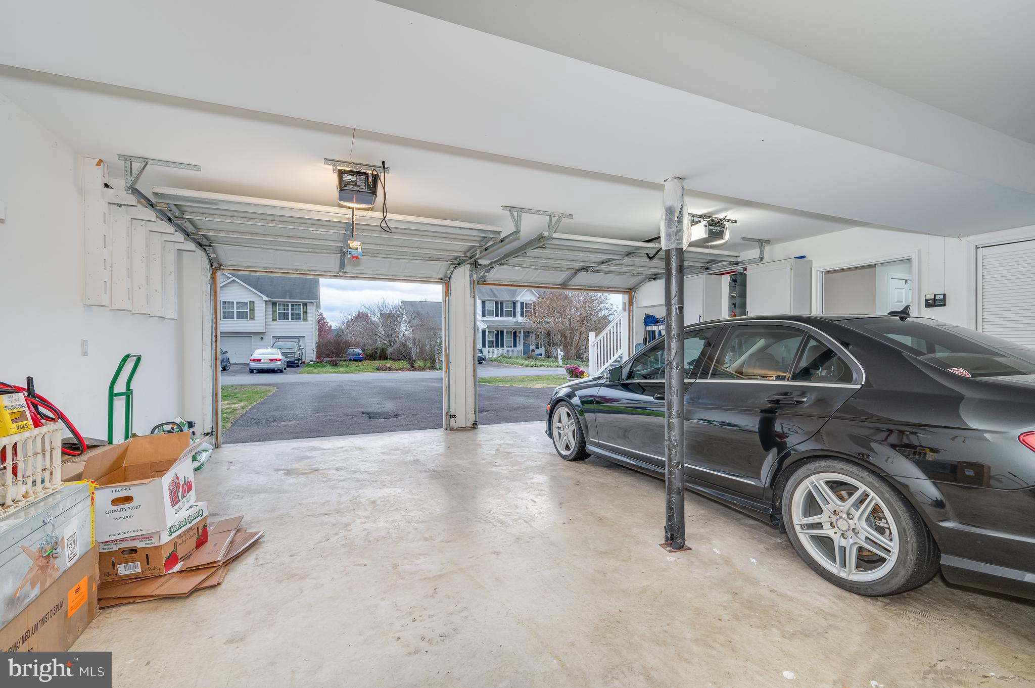 SYCAMORE VILLAGE - Residential