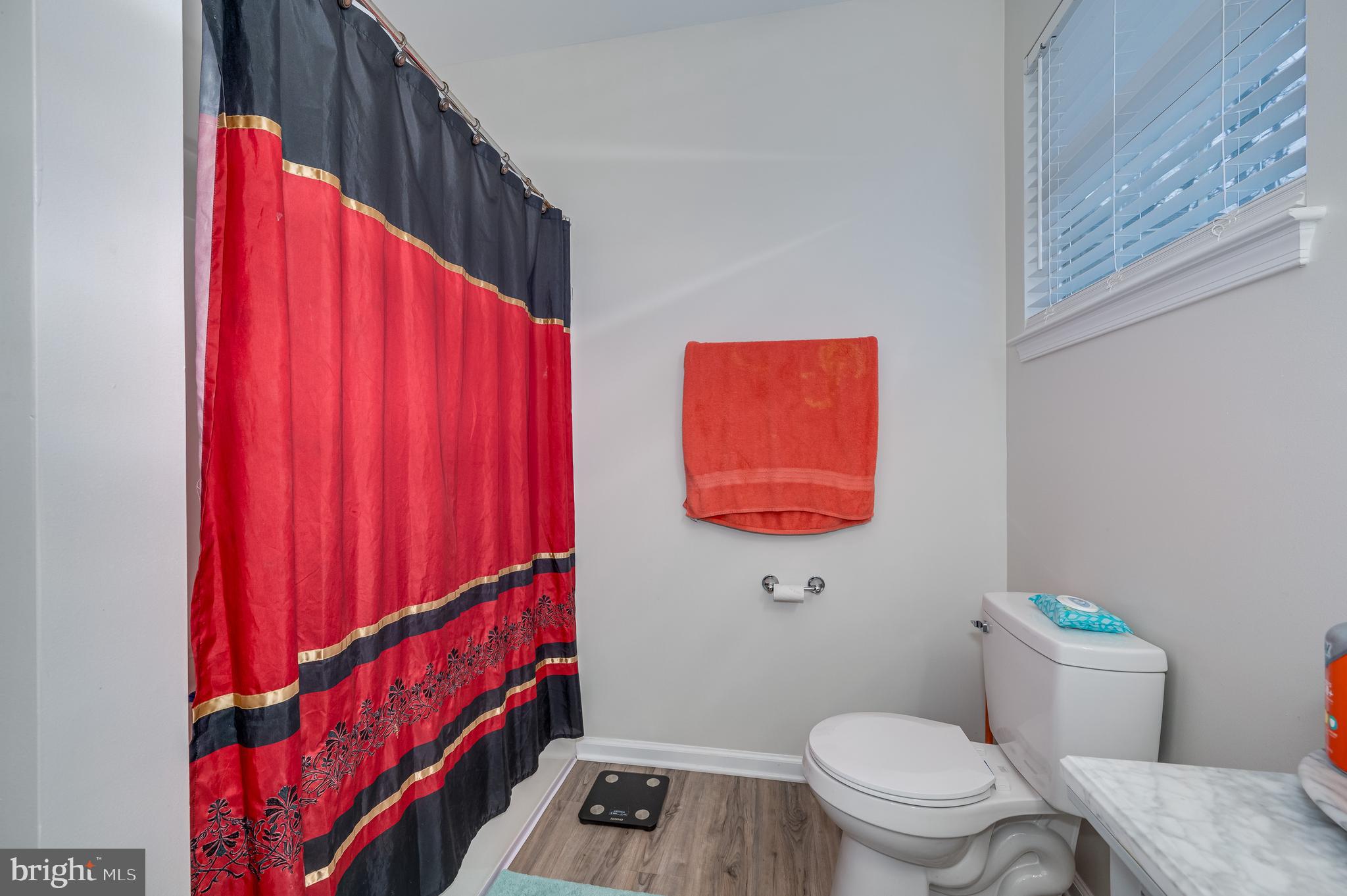 SYCAMORE VILLAGE - Residential