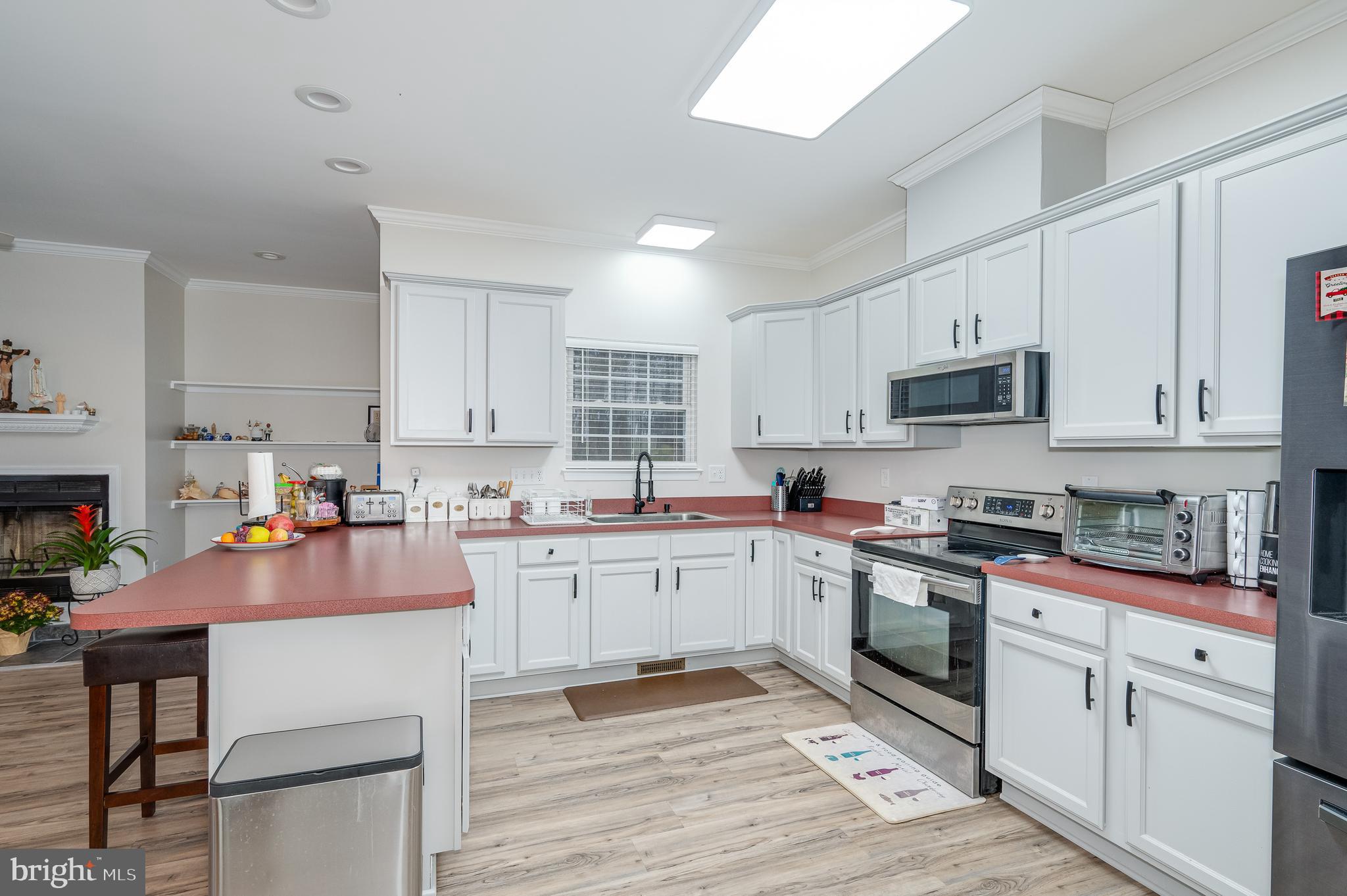 SYCAMORE VILLAGE - Residential