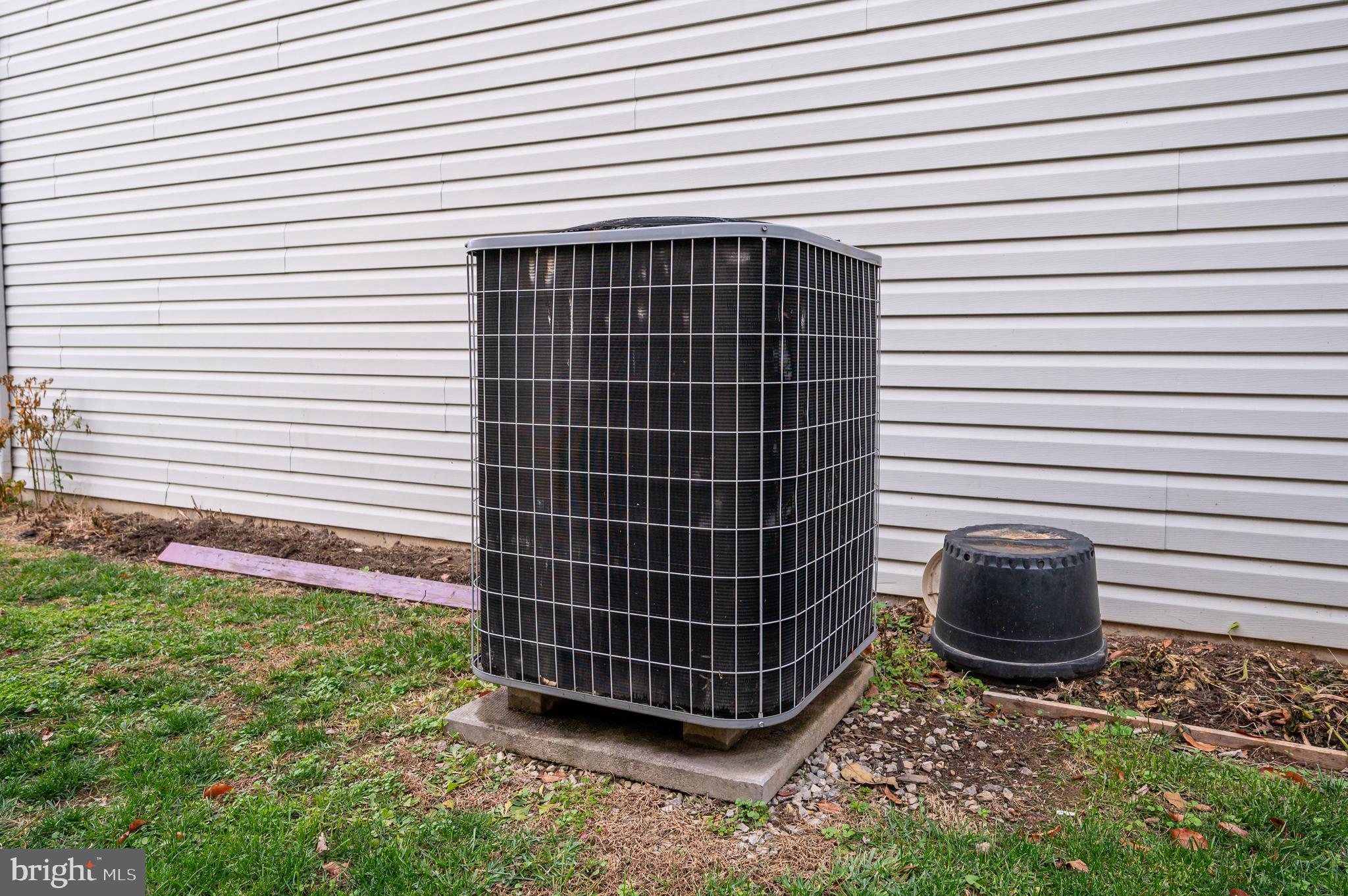 SYCAMORE VILLAGE - Residential