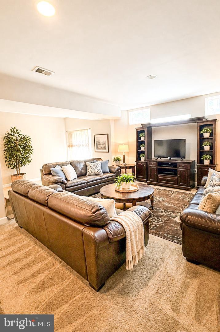 10869 GENERAL KIRKLAND DRIVE