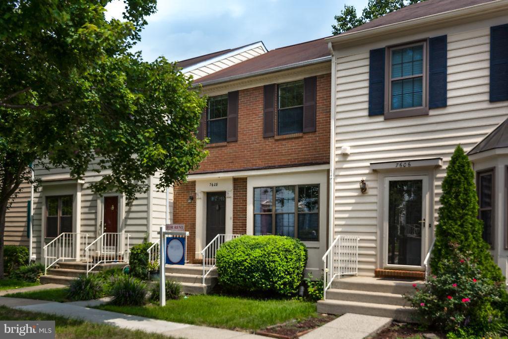 SPRINGFIELD OAKS - Residential Lease