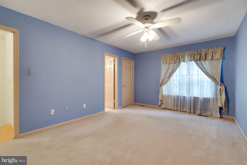 SPRINGFIELD OAKS - Residential Lease