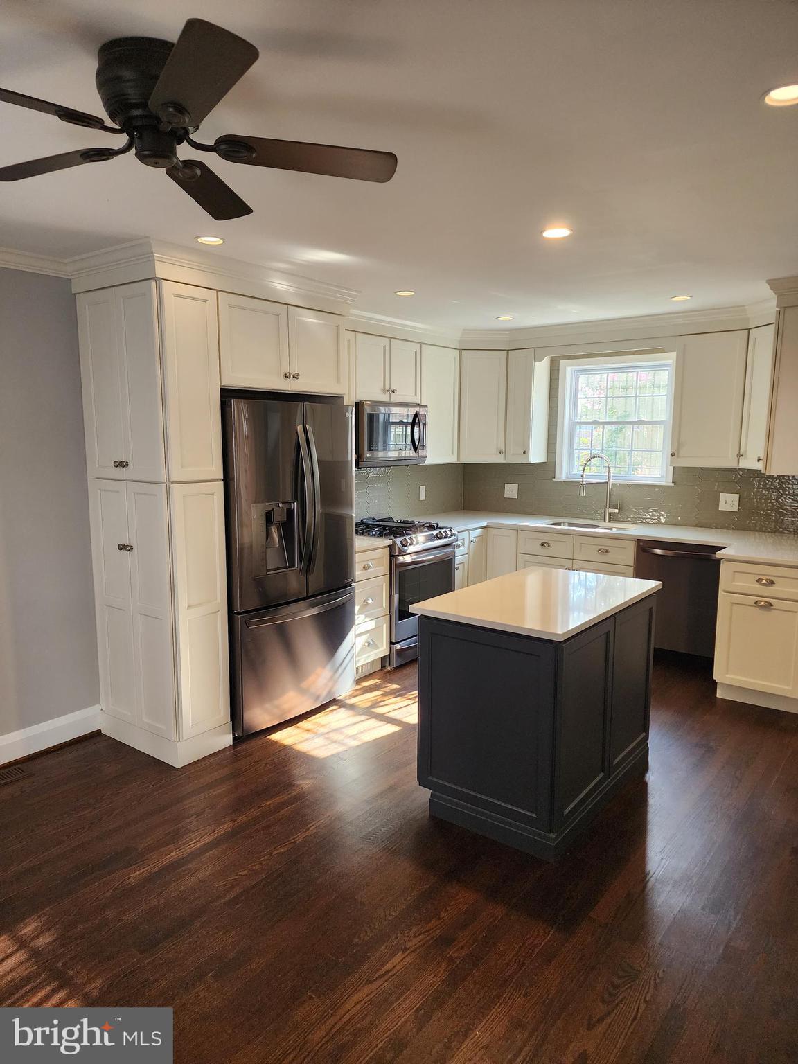 EDNOR GARDENS - LAKESIDE - Residential