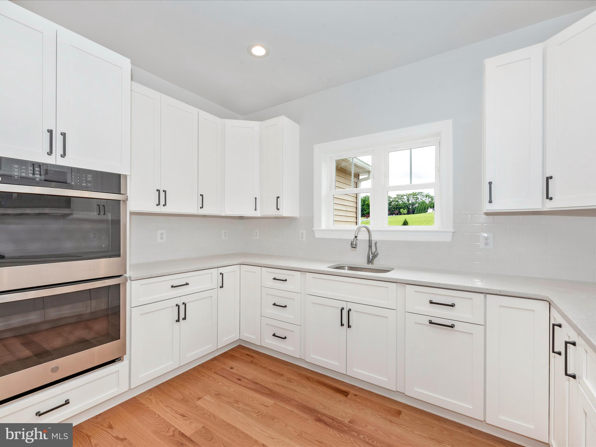 MULLINEAUX CHANCE - Residential