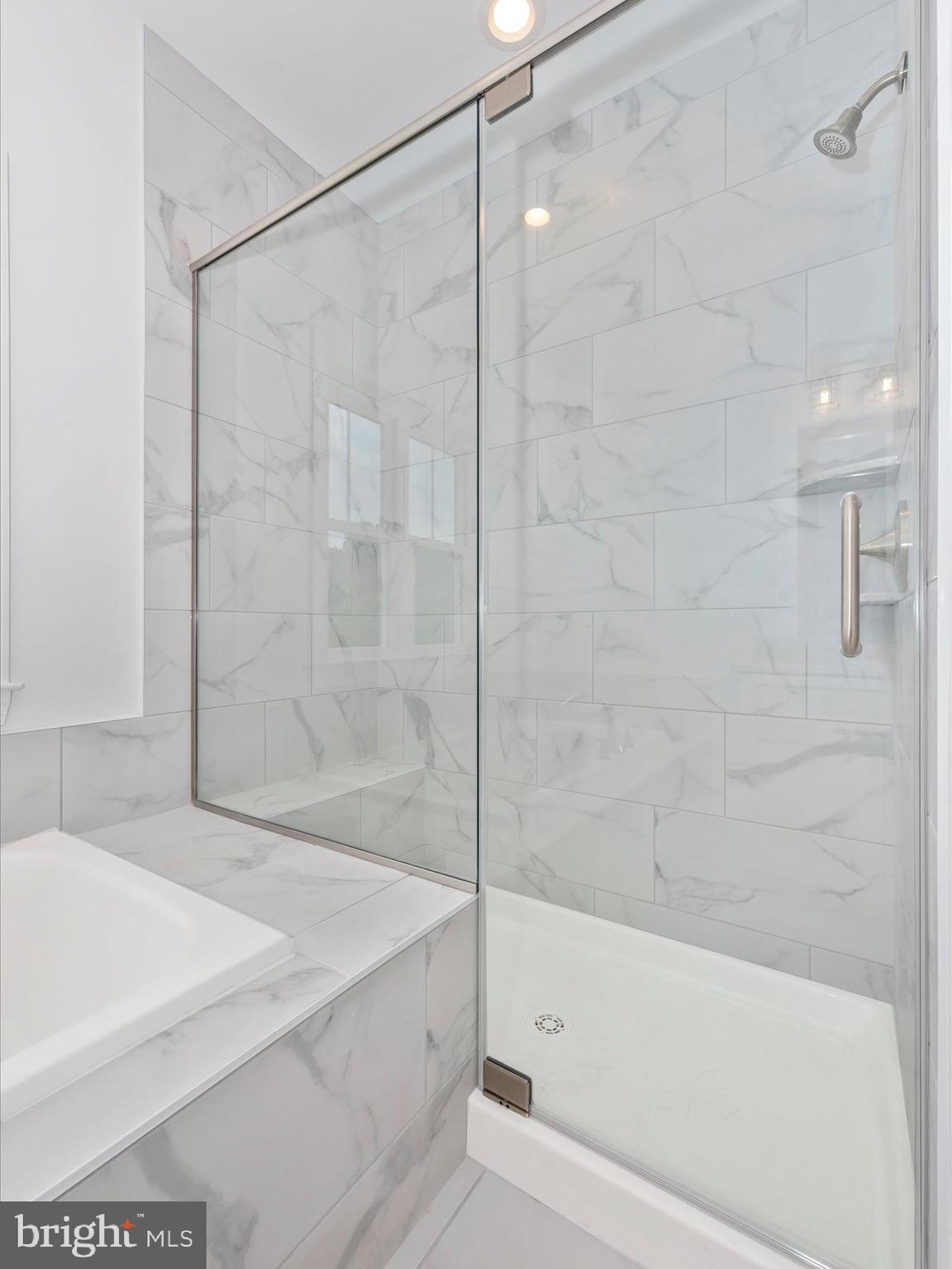 MULLINEAUX CHANCE - Residential