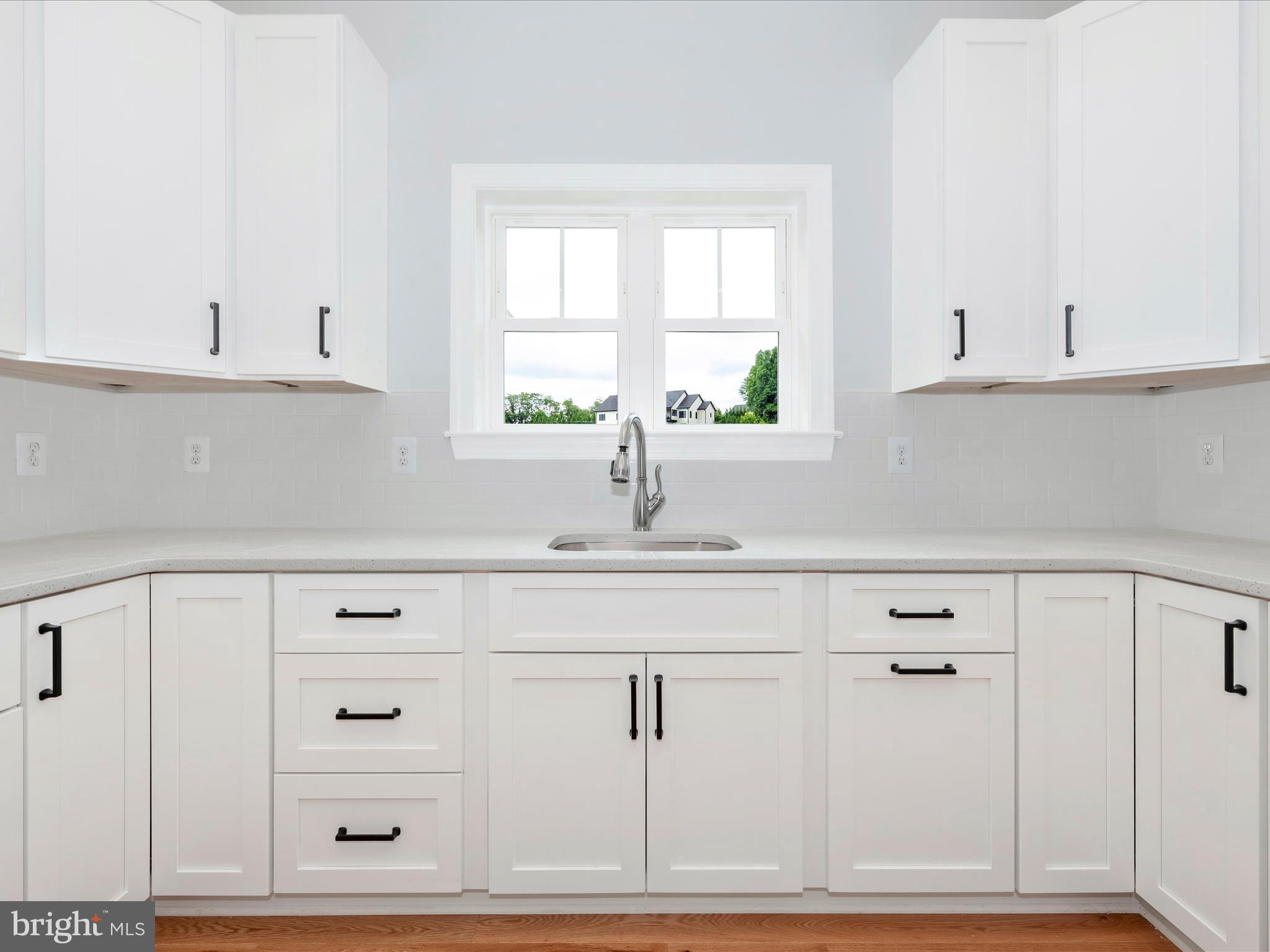 MULLINEAUX CHANCE - Residential