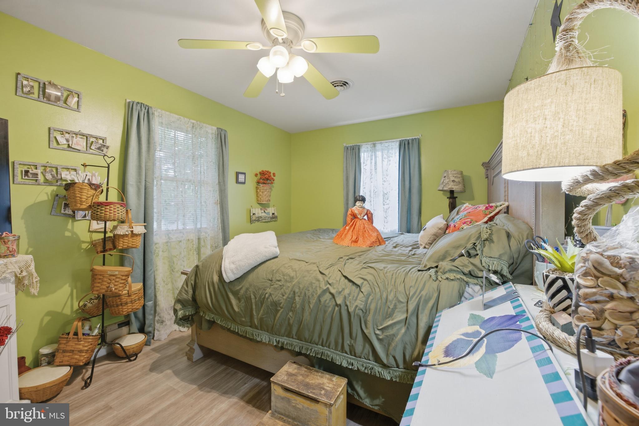 EASTMAN HEIGHTS - Residential