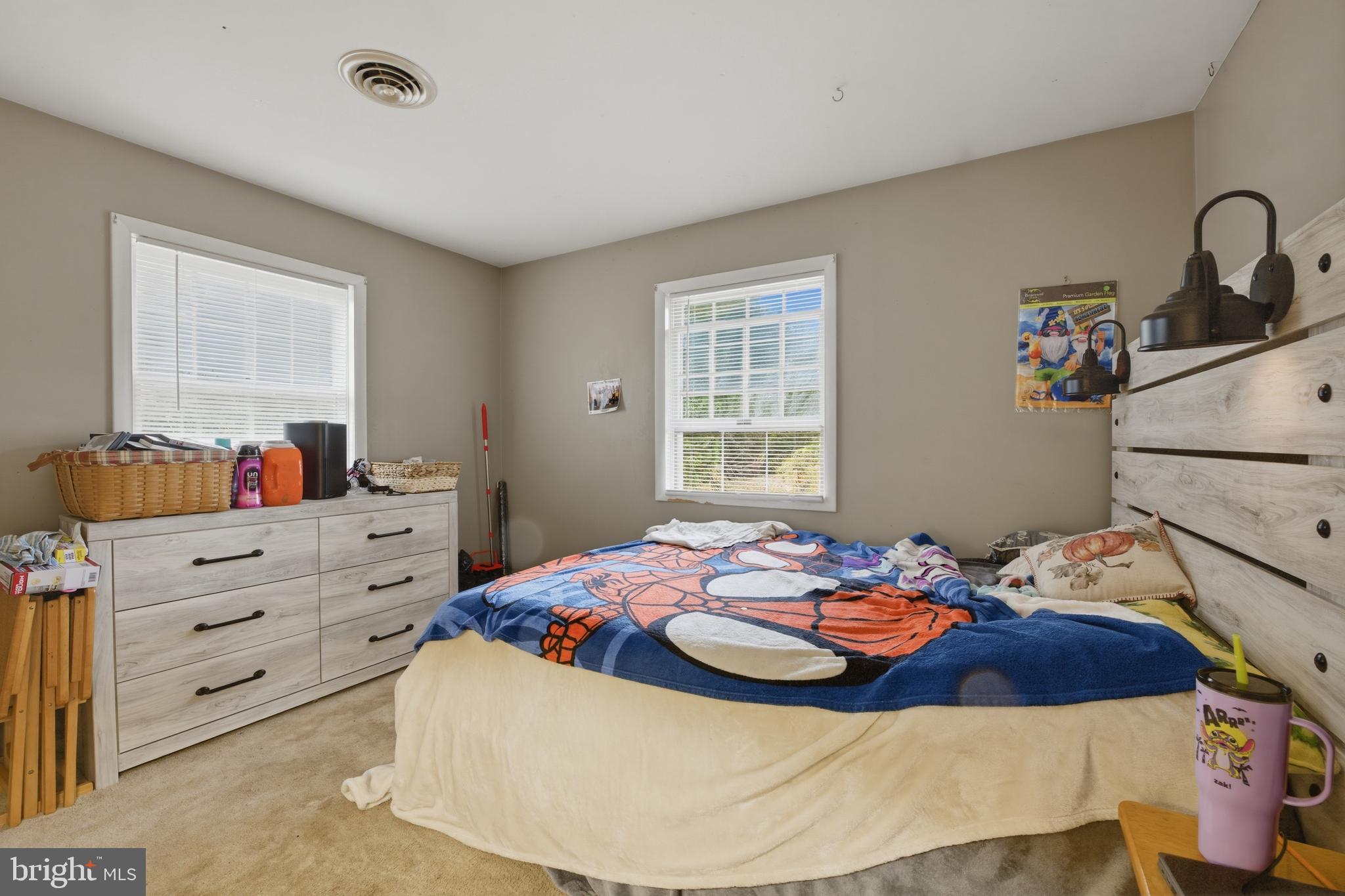 EASTMAN HEIGHTS - Residential