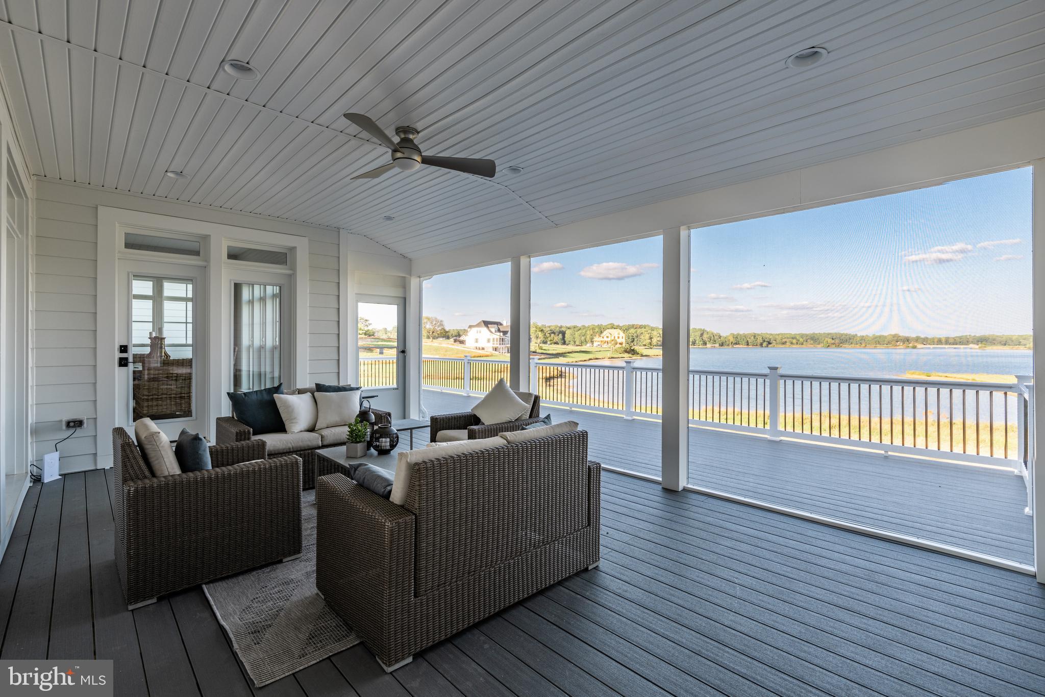 ROCK ISLAND LANDING - Residential