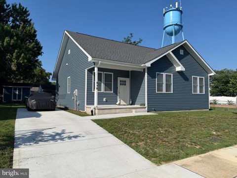 Homes For Sale - 510 Lincoln Street<br/> Caroline County, DENTON, MD 21629