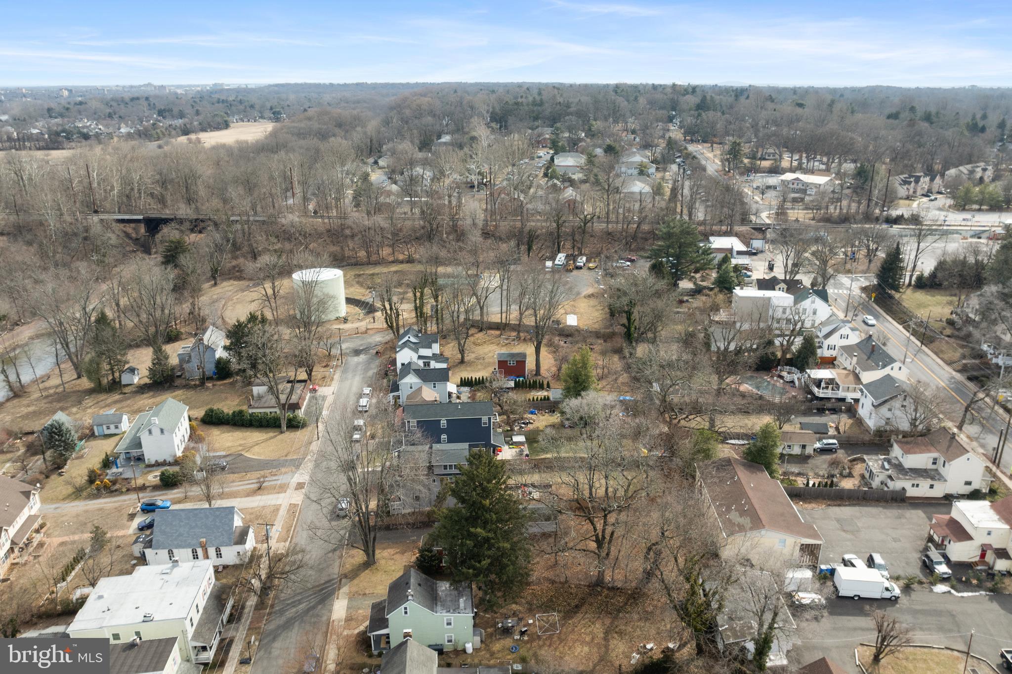 YARDLEY COMMONS - Residential