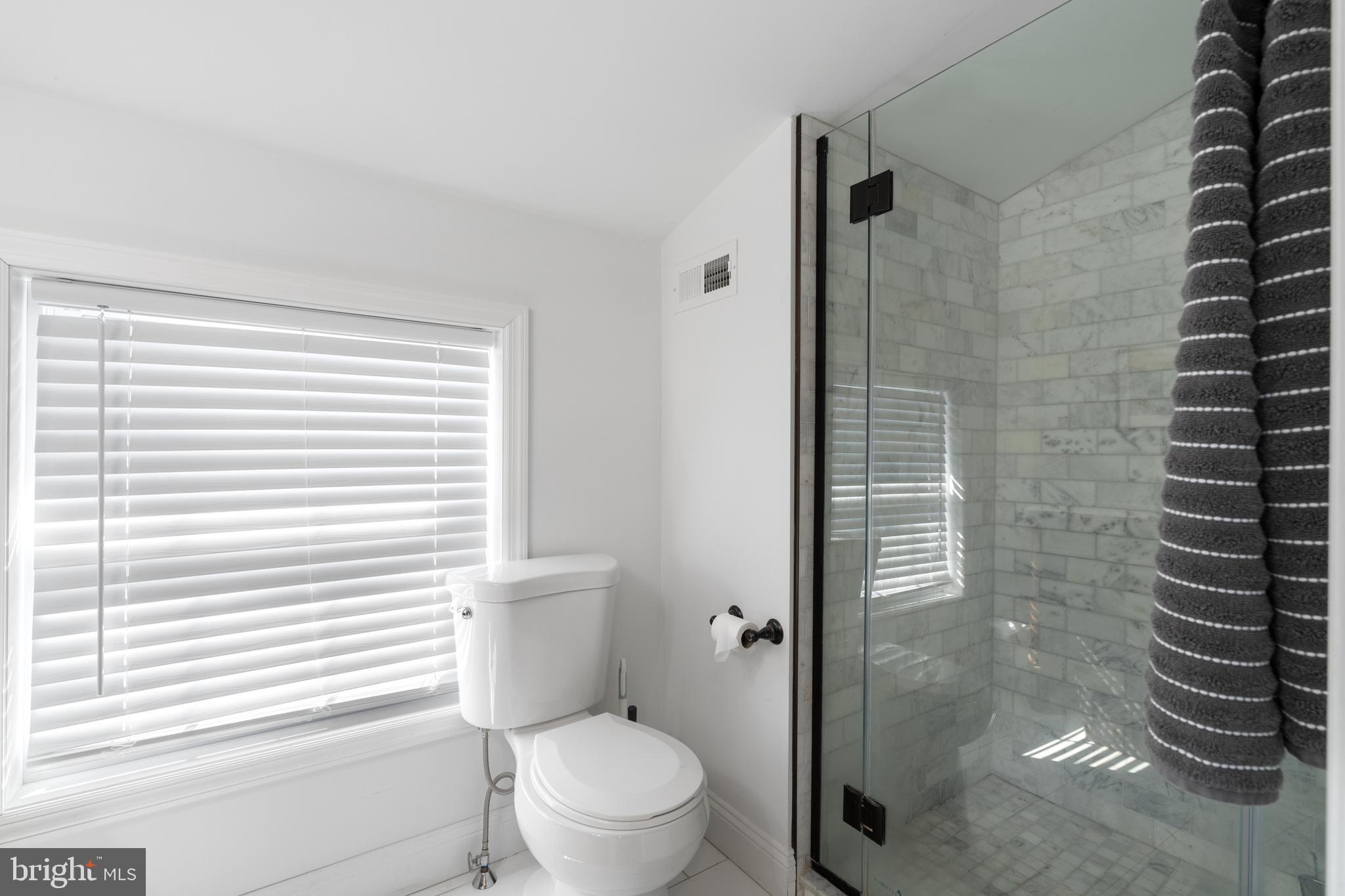 YARDLEY COMMONS - Residential