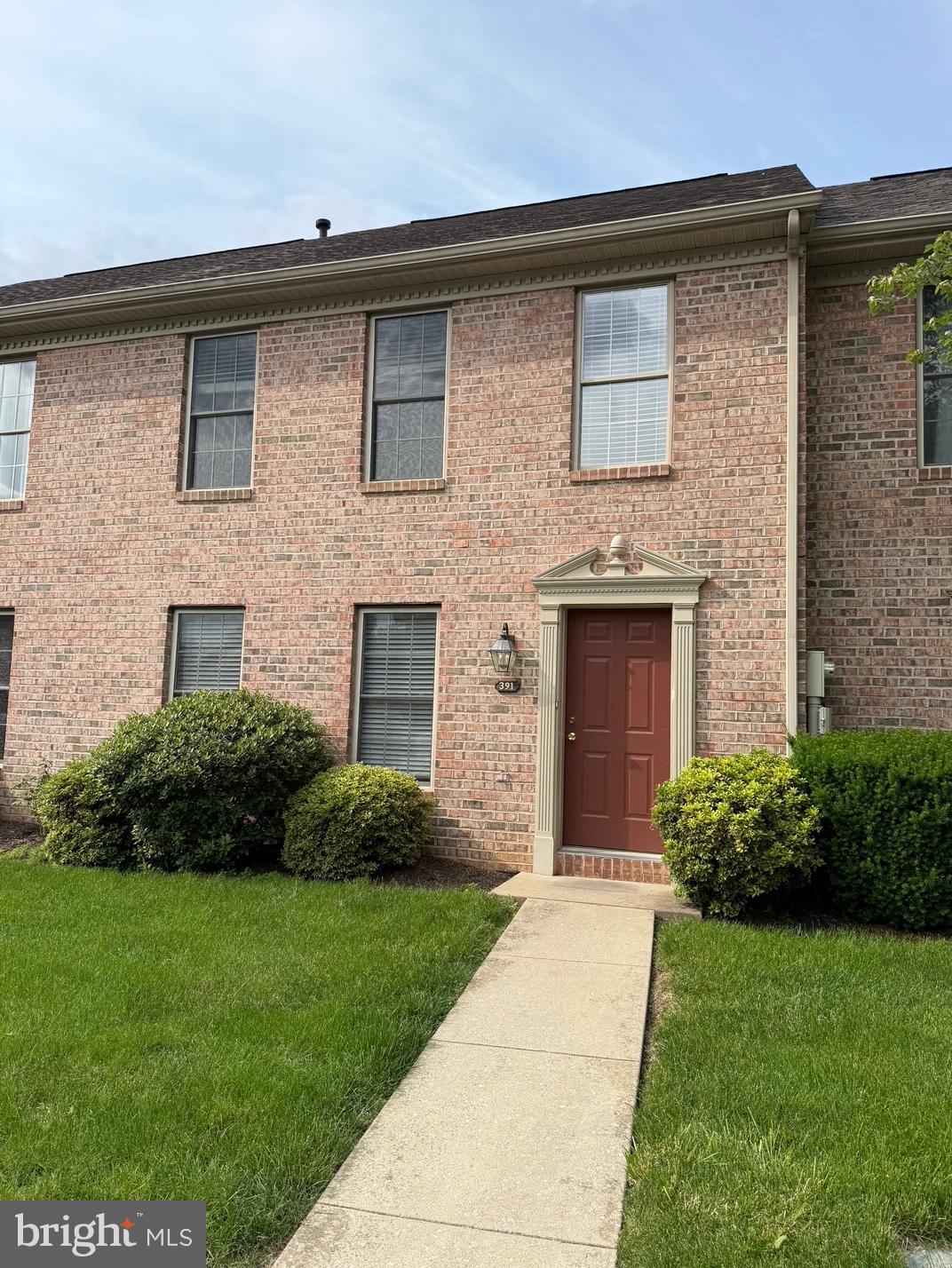 STONEHEDGE - Residential Lease