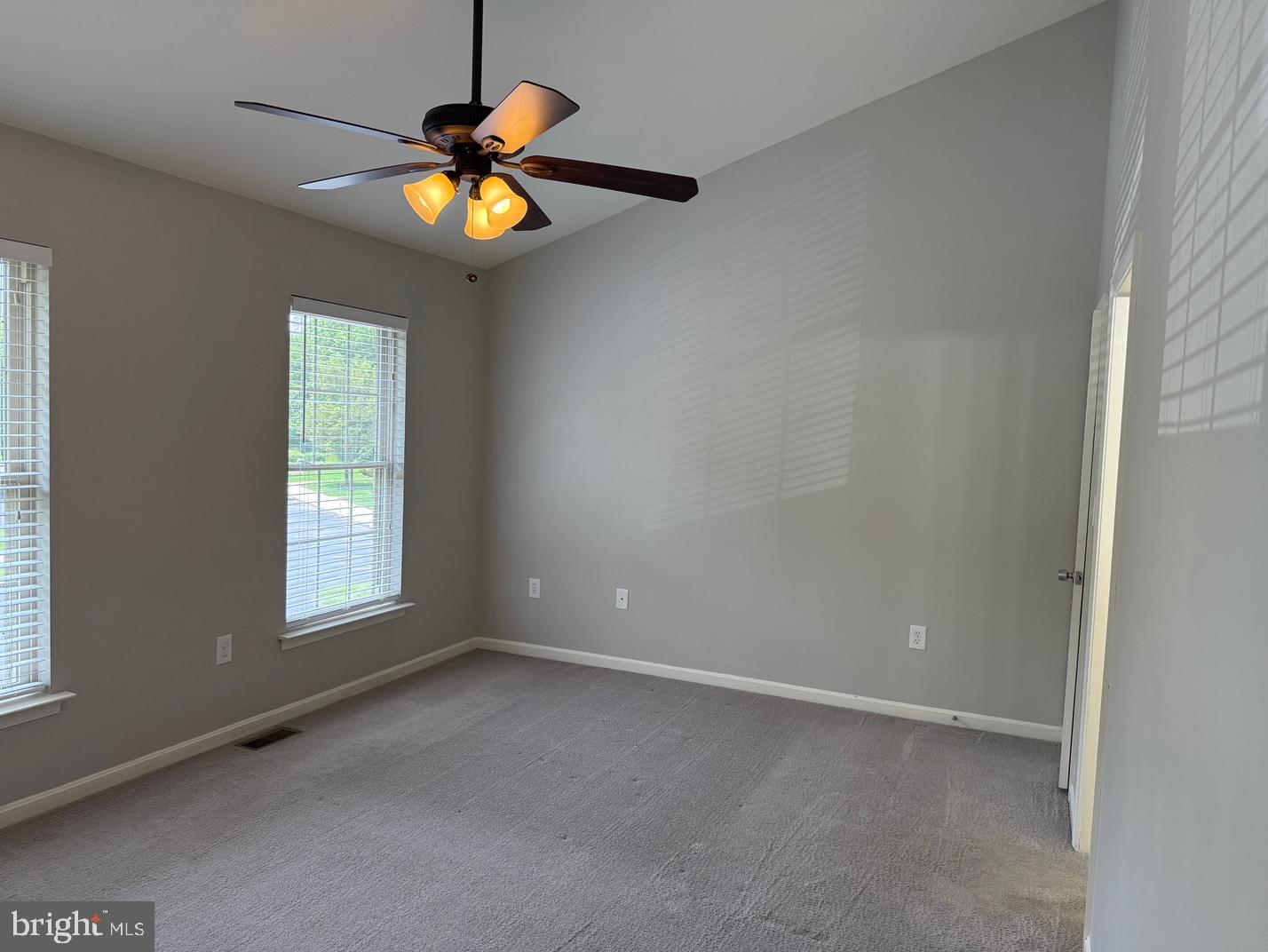 STONEHEDGE - Residential Lease