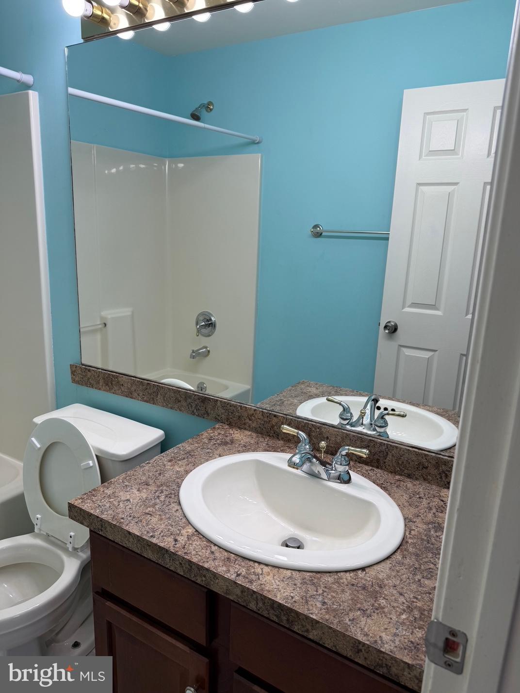 STONEHEDGE - Residential Lease