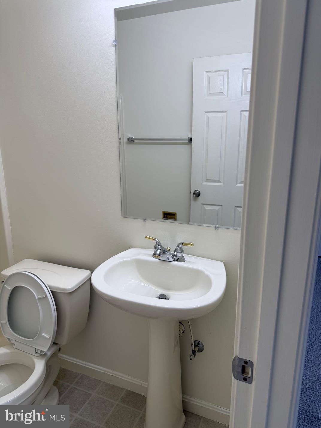 STONEHEDGE - Residential Lease