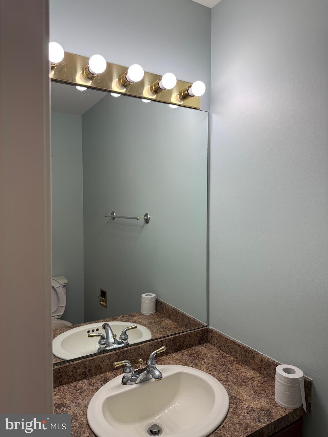 STONEHEDGE - Residential Lease