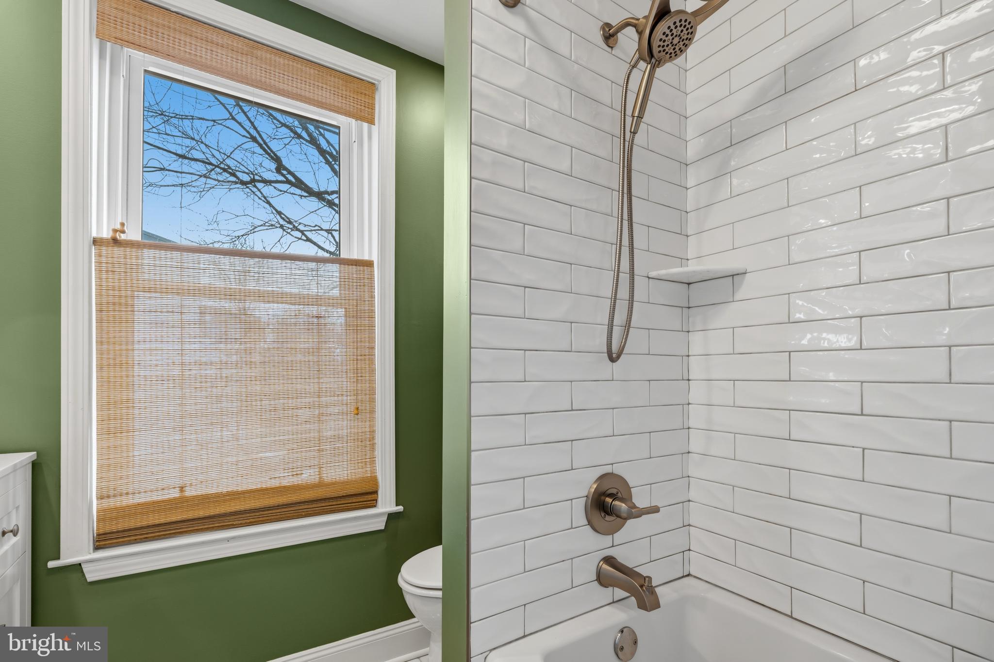 FAIRMOUNT - Residential