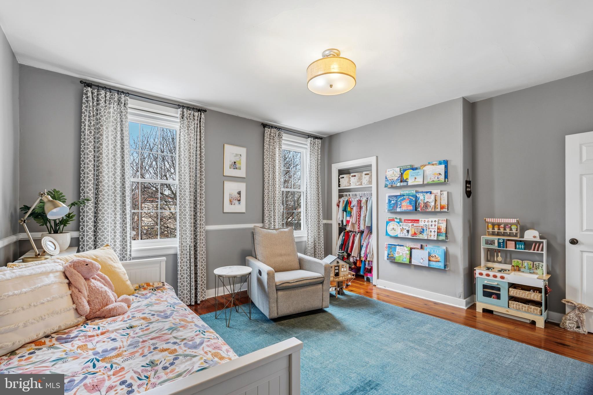 FAIRMOUNT - Residential