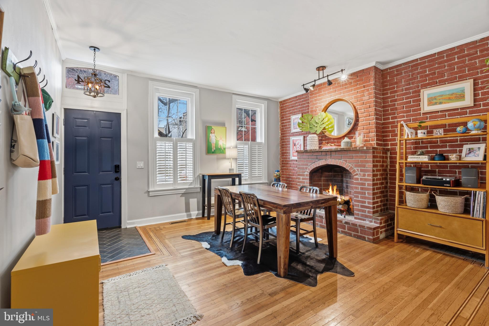 FAIRMOUNT - Residential