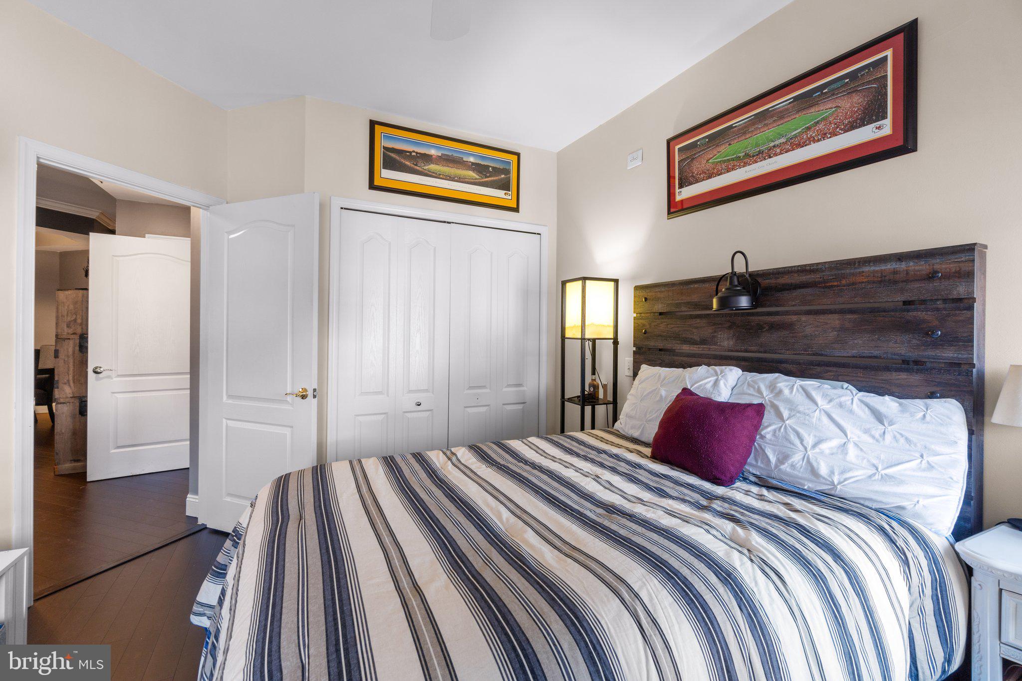 WAVERLY WOODS - Residential