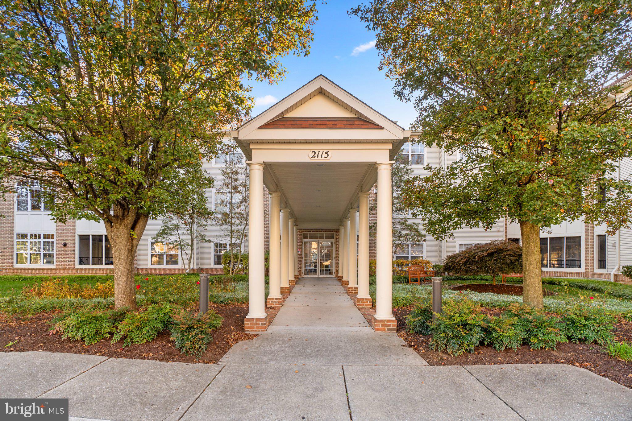 WAVERLY WOODS - Residential