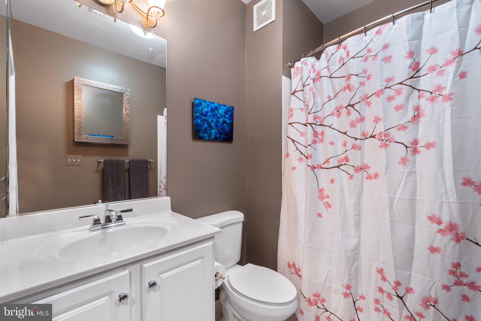 WAVERLY WOODS - Residential