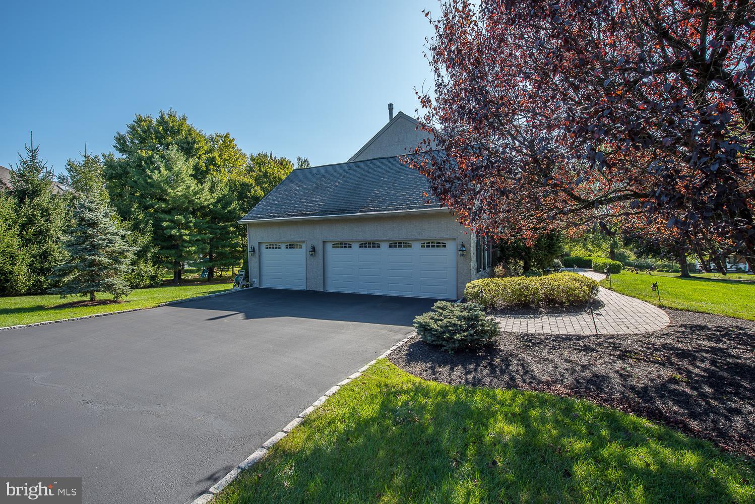 WYNDHAM WOODS - Residential
