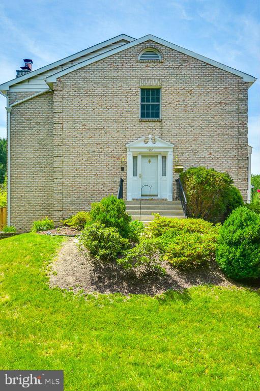 CHARING CROSS - Residential