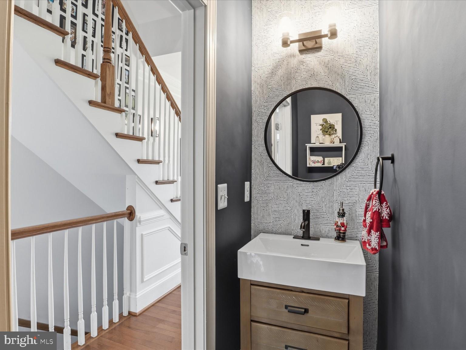 COOPERS GROVE - Residential