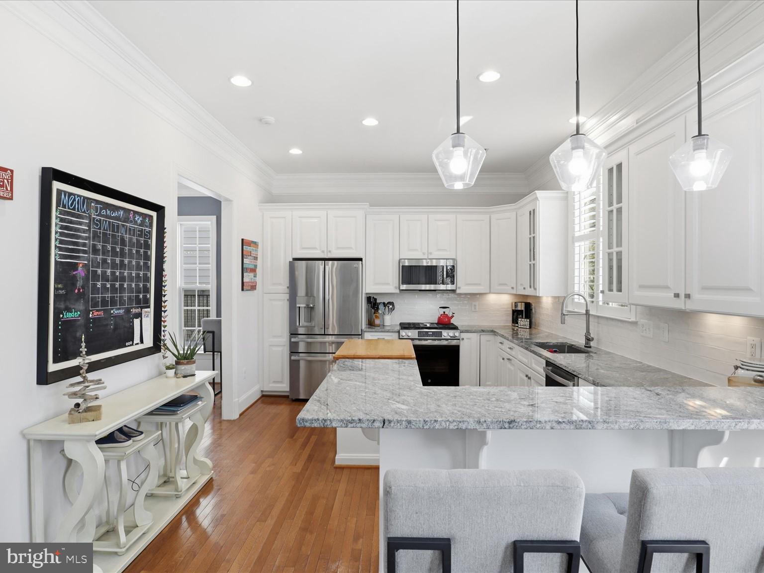 COOPERS GROVE - Residential